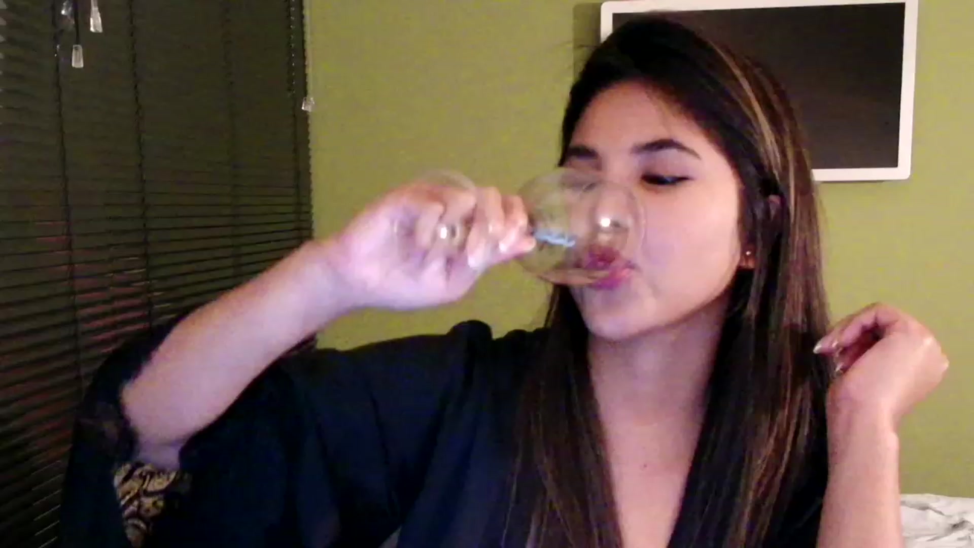 Gallery image thumbnail from MissMasie's myfreecams stream on, 03/03/2024, 01:28 image 19 of 20