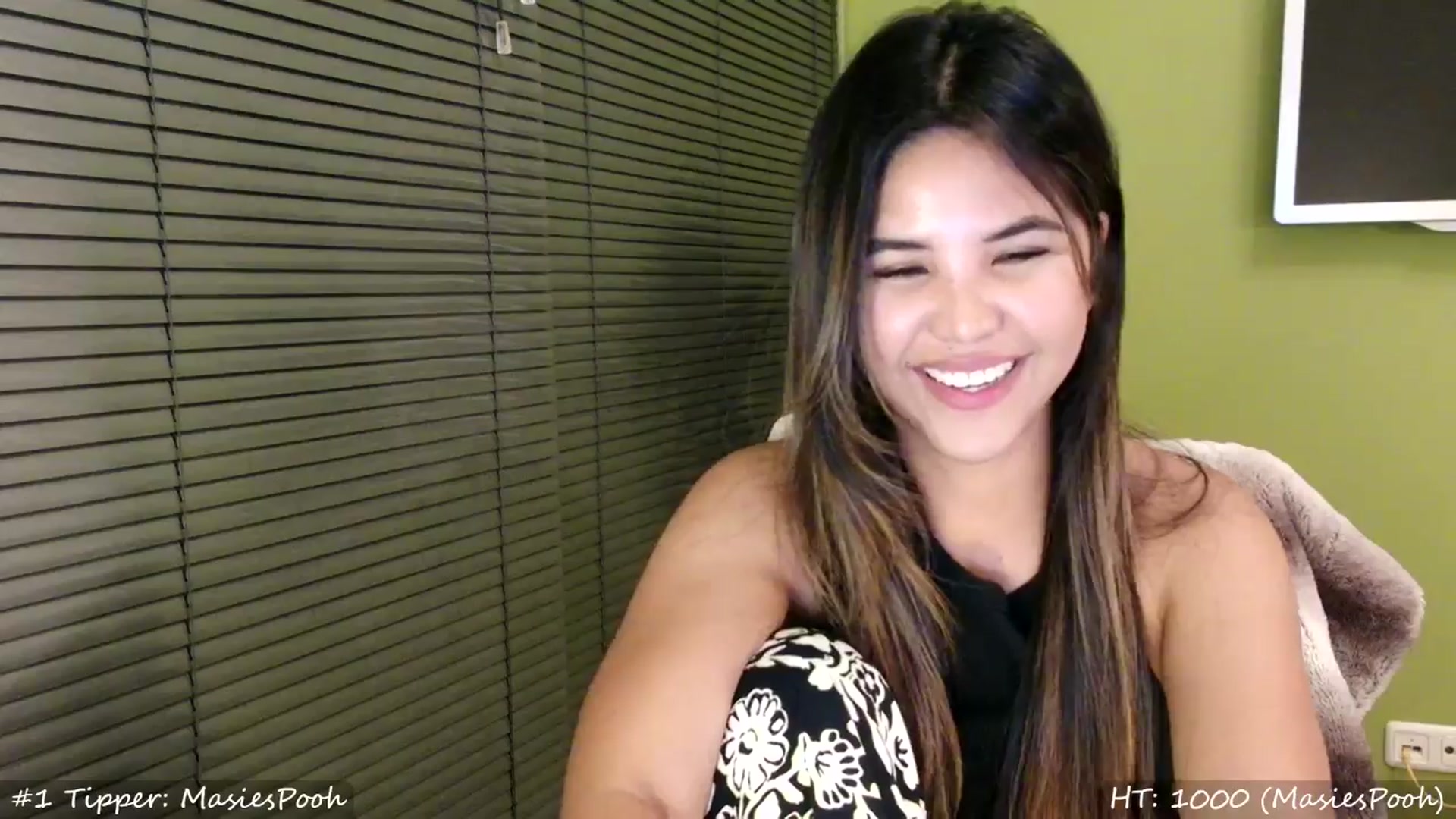 Gallery image thumbnail from MissMasie's myfreecams stream on, 04/05/2024, 20:33 image 20 of 20