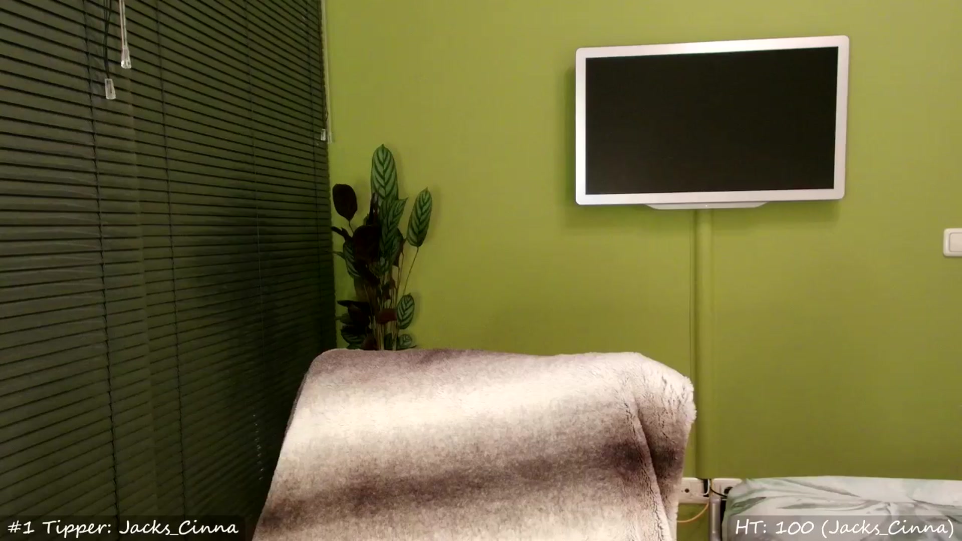 Gallery image thumbnail from MissMasie's myfreecams stream on, 04/07/2024, 24:00 image 18 of 20
