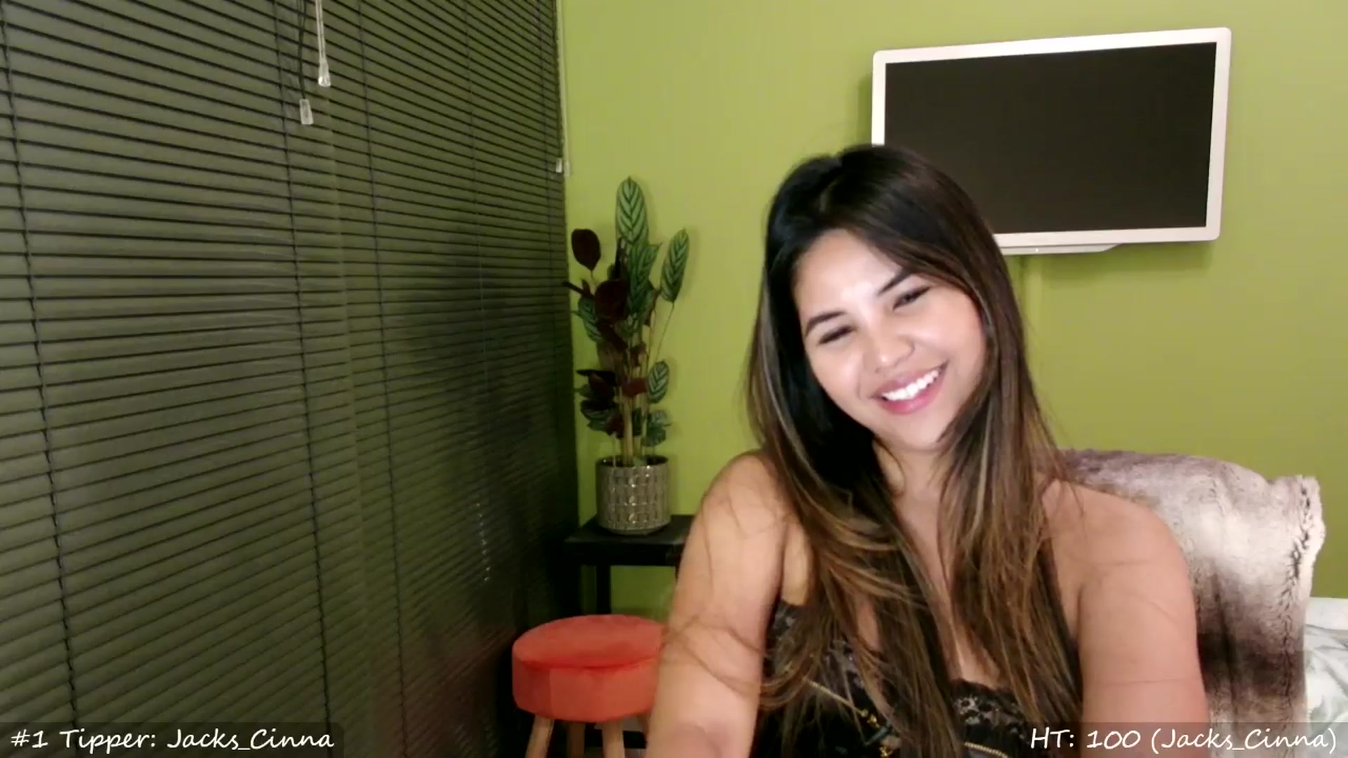Gallery image thumbnail from MissMasie's myfreecams stream on, 04/07/2024, 01:24 image 7 of 20