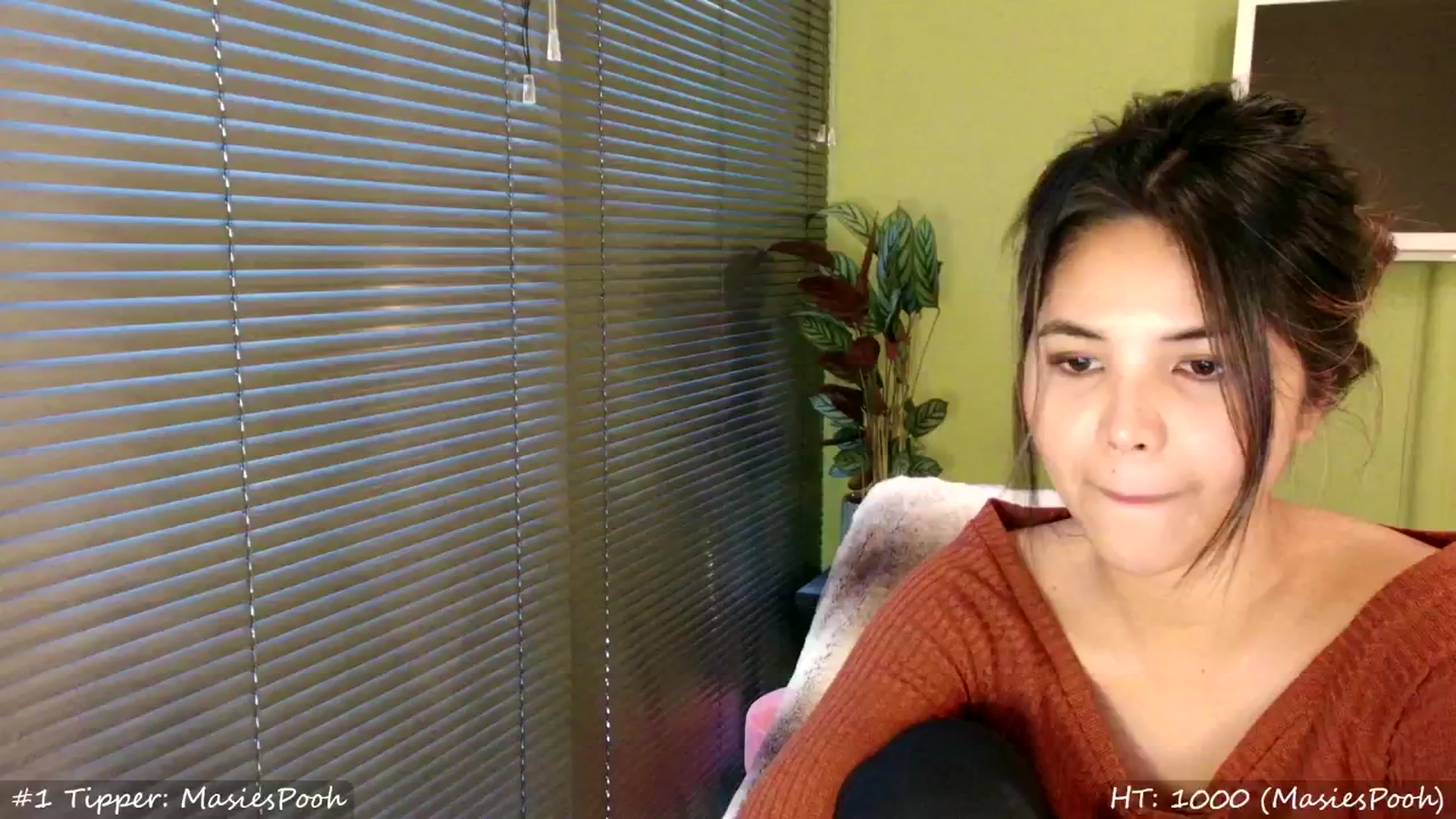 Gallery image thumbnail from MissMasie's myfreecams stream on, 04/28/2024, 19:04 image 10 of 20