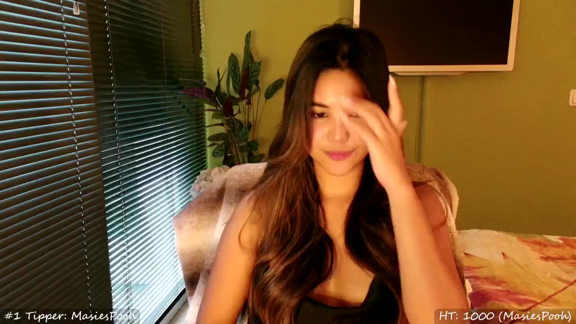 Gallery image thumbnail from MissMasie's myfreecams stream on, 06/15/2024, 23:34 image 5 of 20