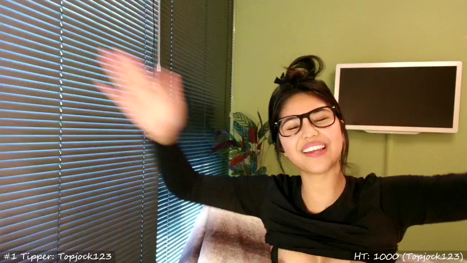 Gallery image thumbnail from MissMasie's myfreecams stream on, 06/22/2024, 22:20 image 5 of 20