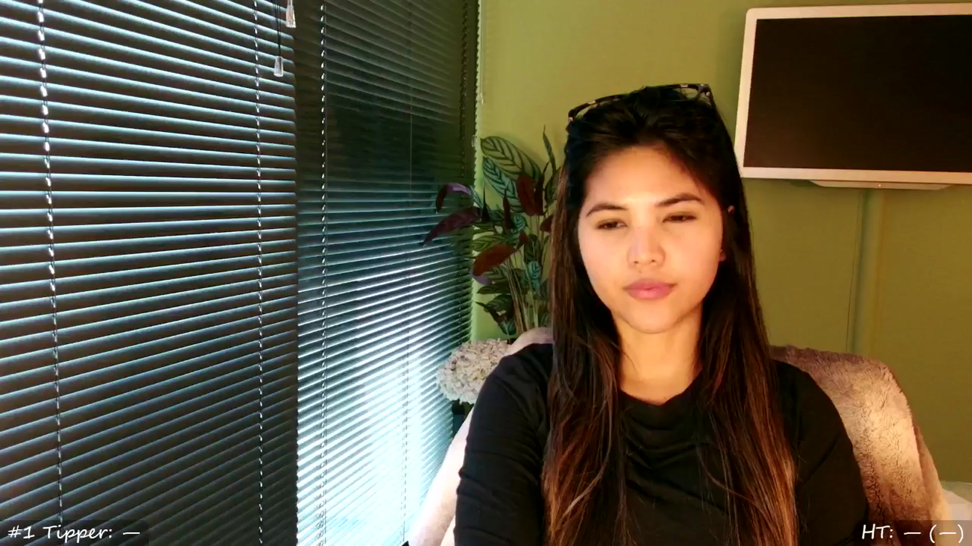 Gallery image thumbnail from MissMasie's myfreecams stream on, 06/22/2024, 22:20 image 1 of 20
