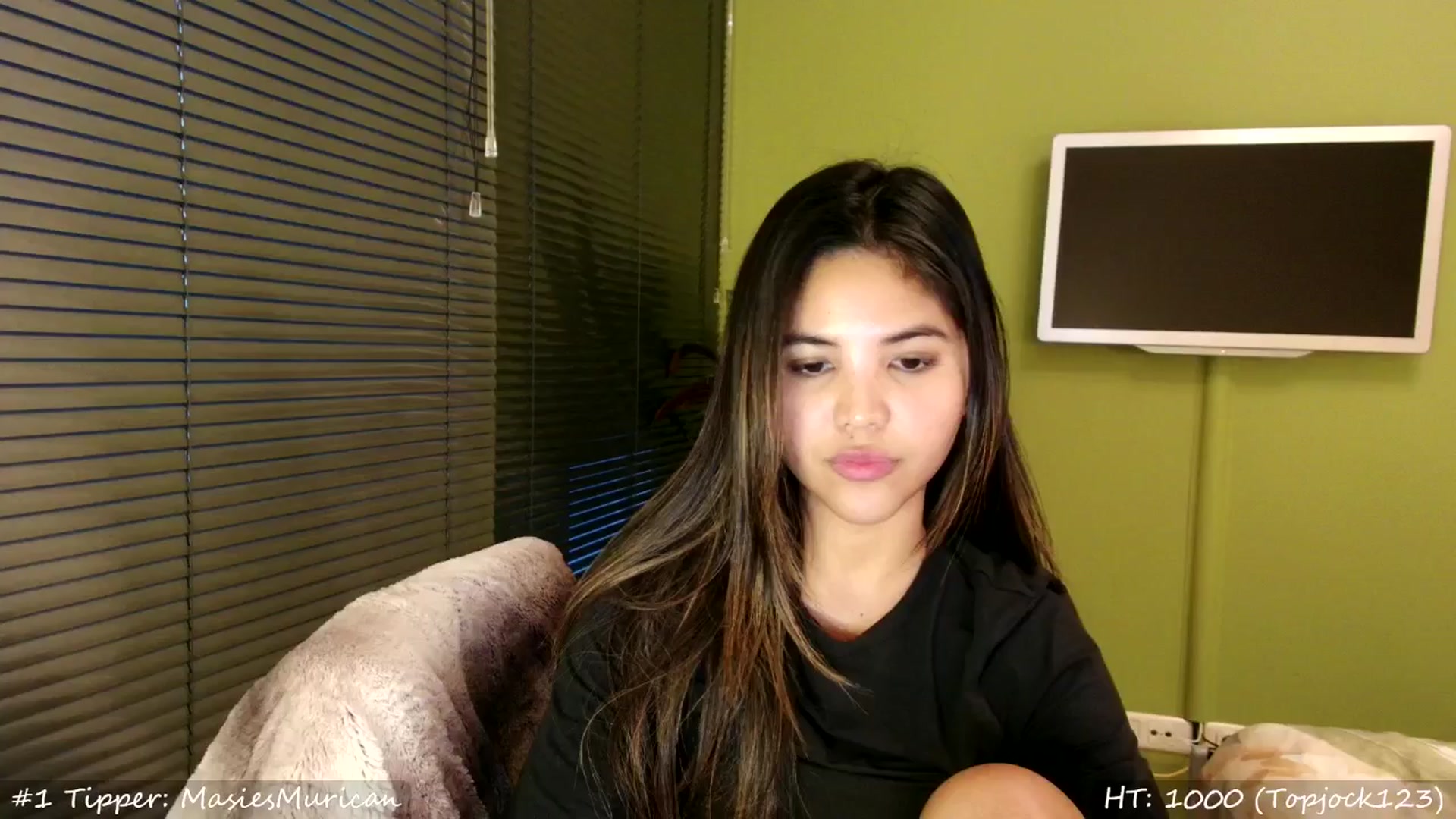 Gallery image thumbnail from MissMasie's myfreecams stream on, 06/22/2024, 22:20 image 10 of 20