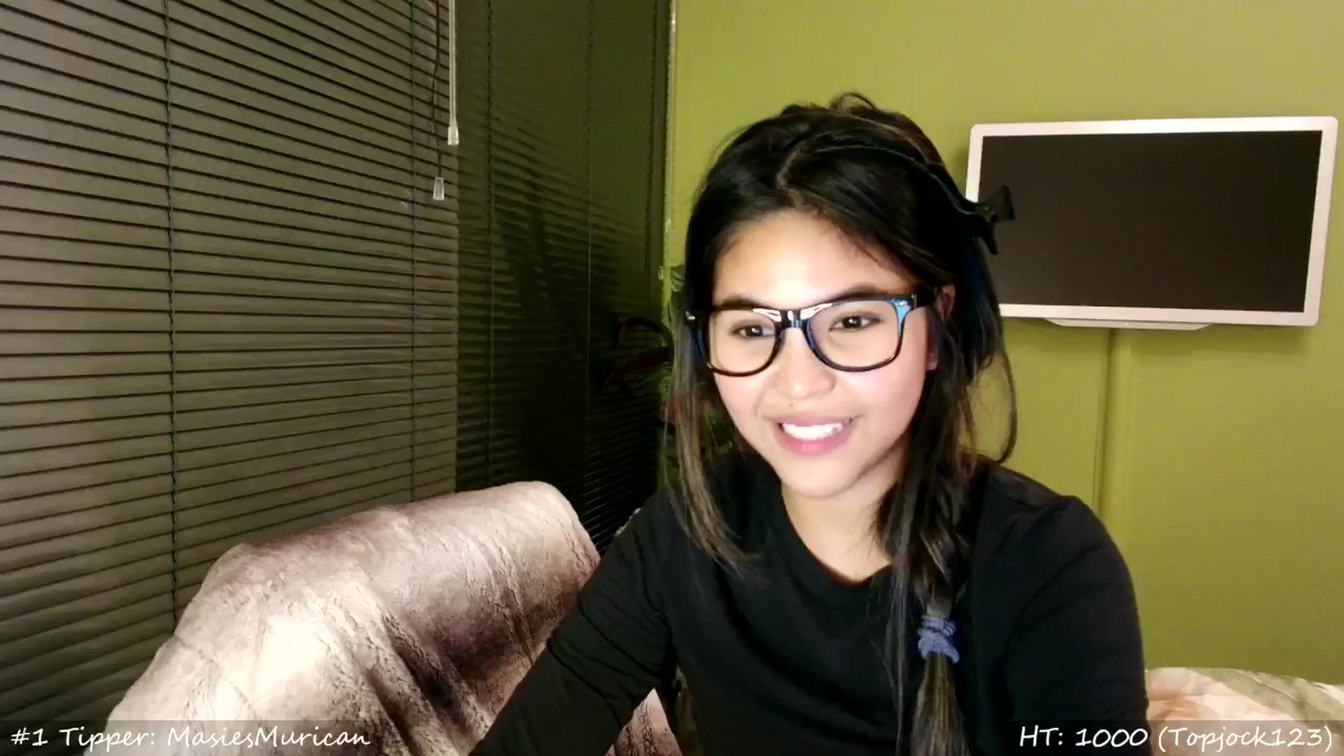 Gallery image thumbnail from MissMasie's myfreecams stream on, 06/22/2024, 22:20 image 13 of 20