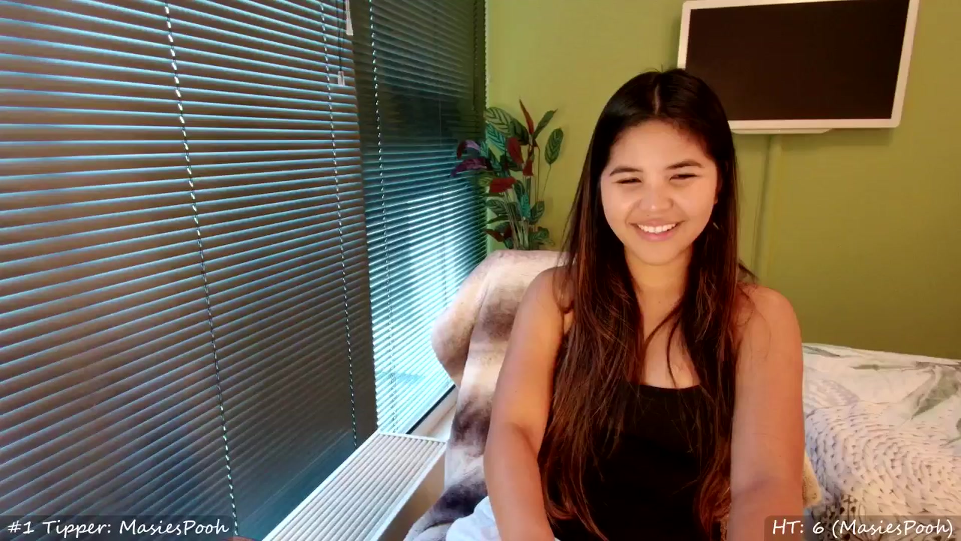 Gallery image thumbnail from MissMasie's myfreecams stream on, 06/23/2024, 20:30 image 3 of 20