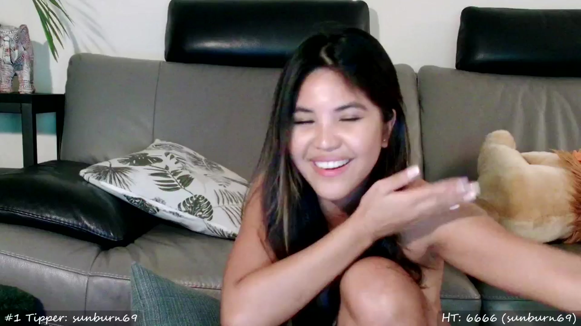 Gallery image thumbnail from MissMasie's myfreecams stream on, 07/05/2024, 22:55 image 14 of 20