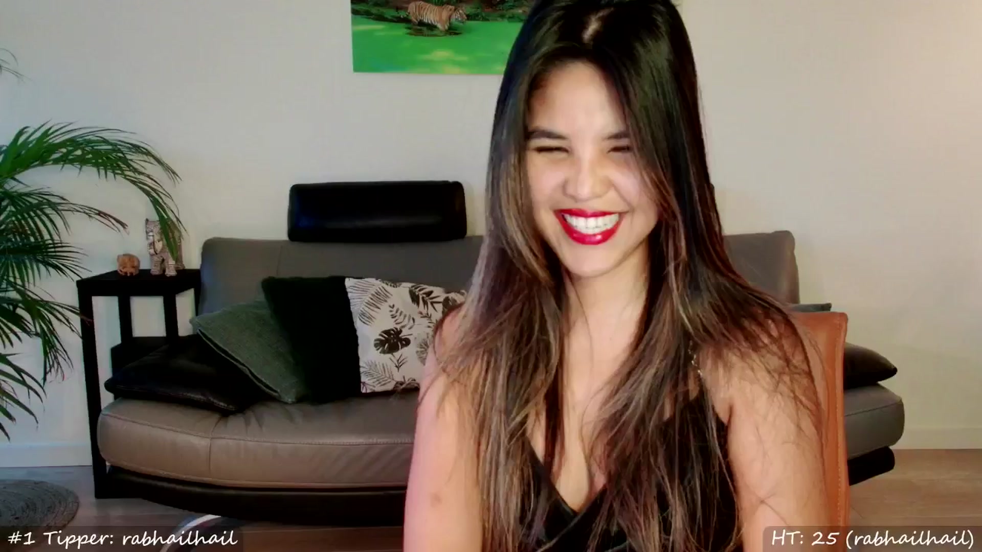 Gallery image thumbnail from MissMasie's myfreecams stream on, 07/14/2024, 24:10 image 2 of 20