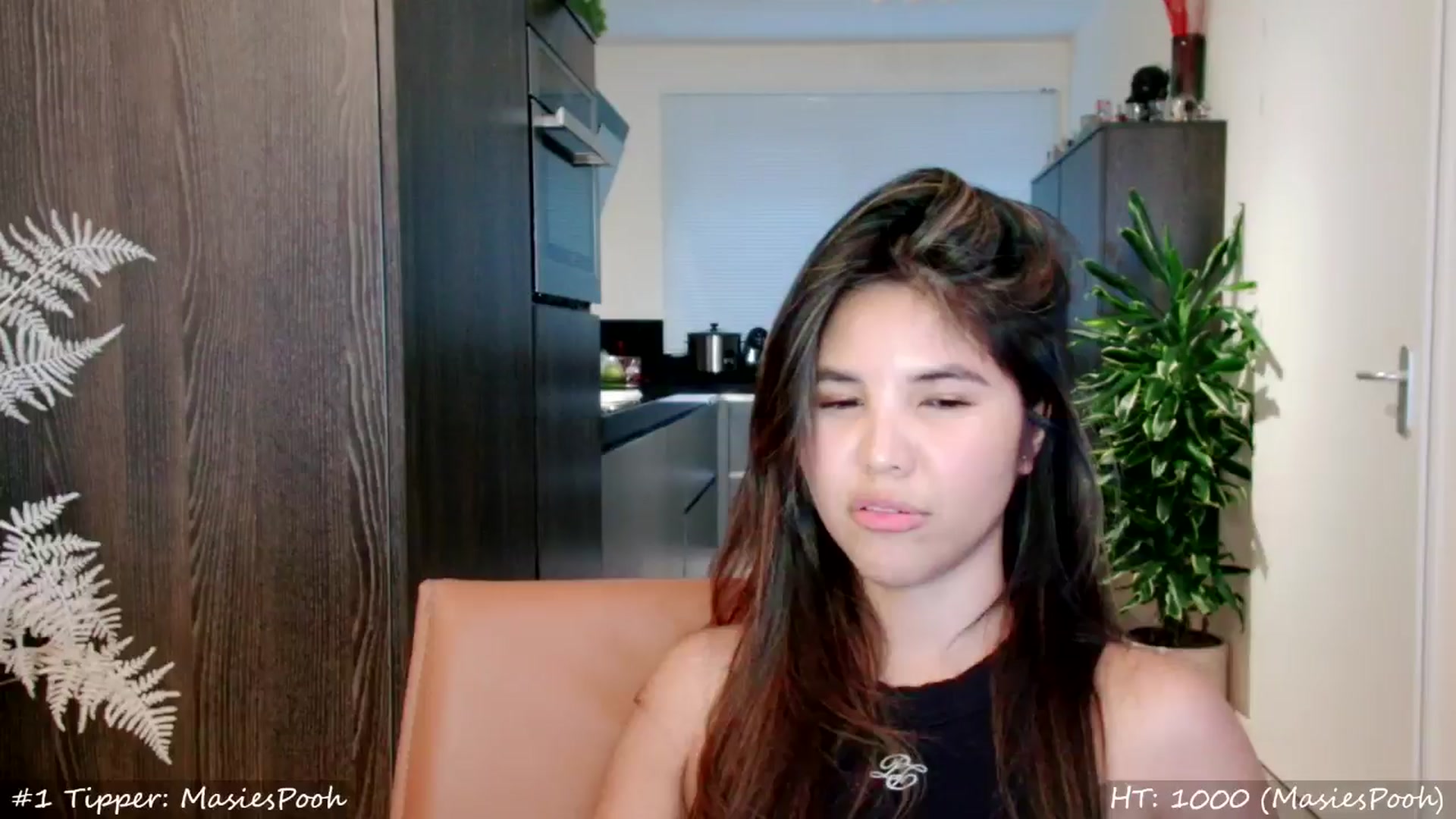 Gallery image thumbnail from MissMasie's myfreecams stream on, 08/01/2024, 21:12 image 7 of 20