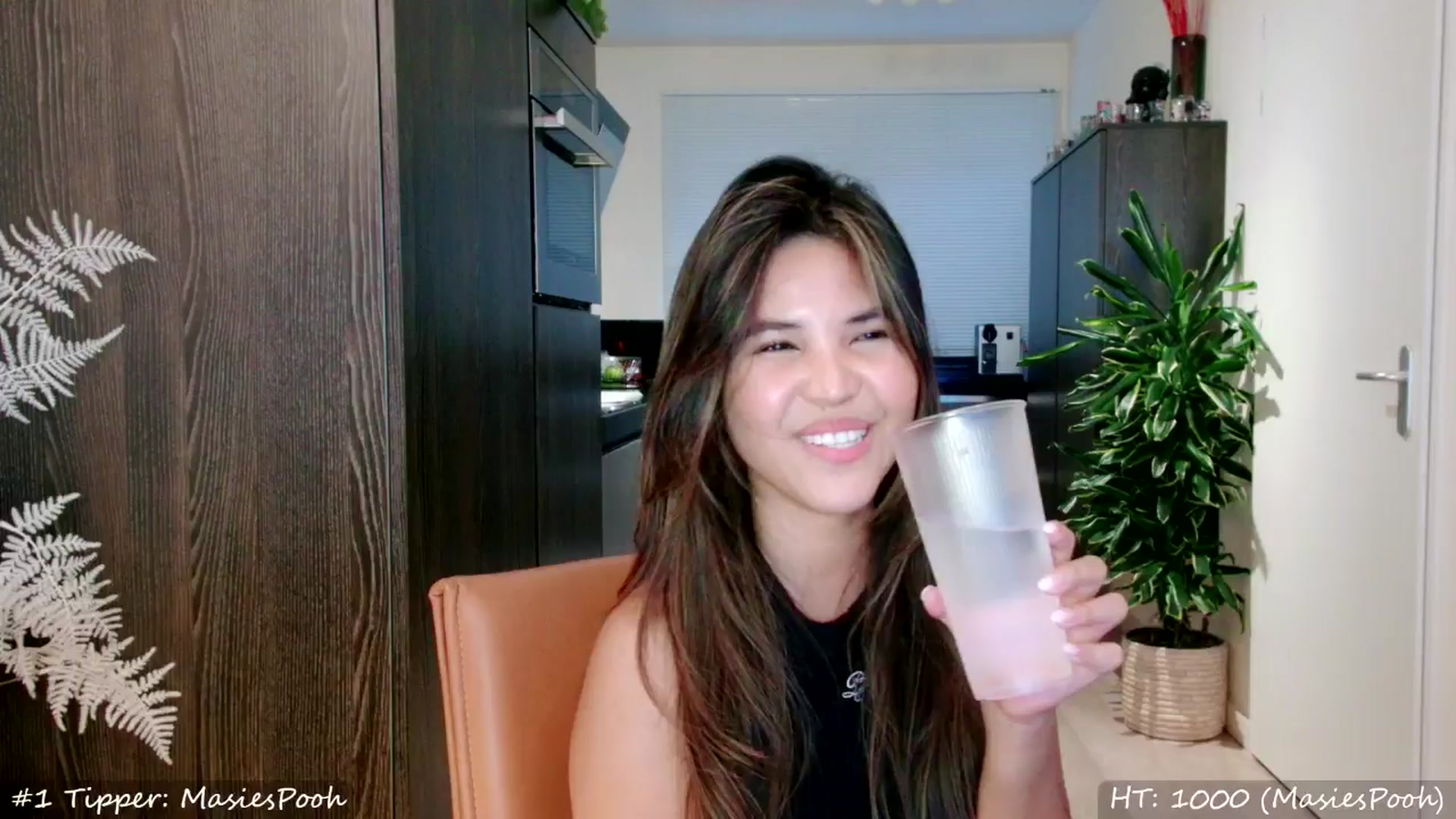 Gallery image thumbnail from MissMasie's myfreecams stream on, 08/01/2024, 21:12 image 8 of 20