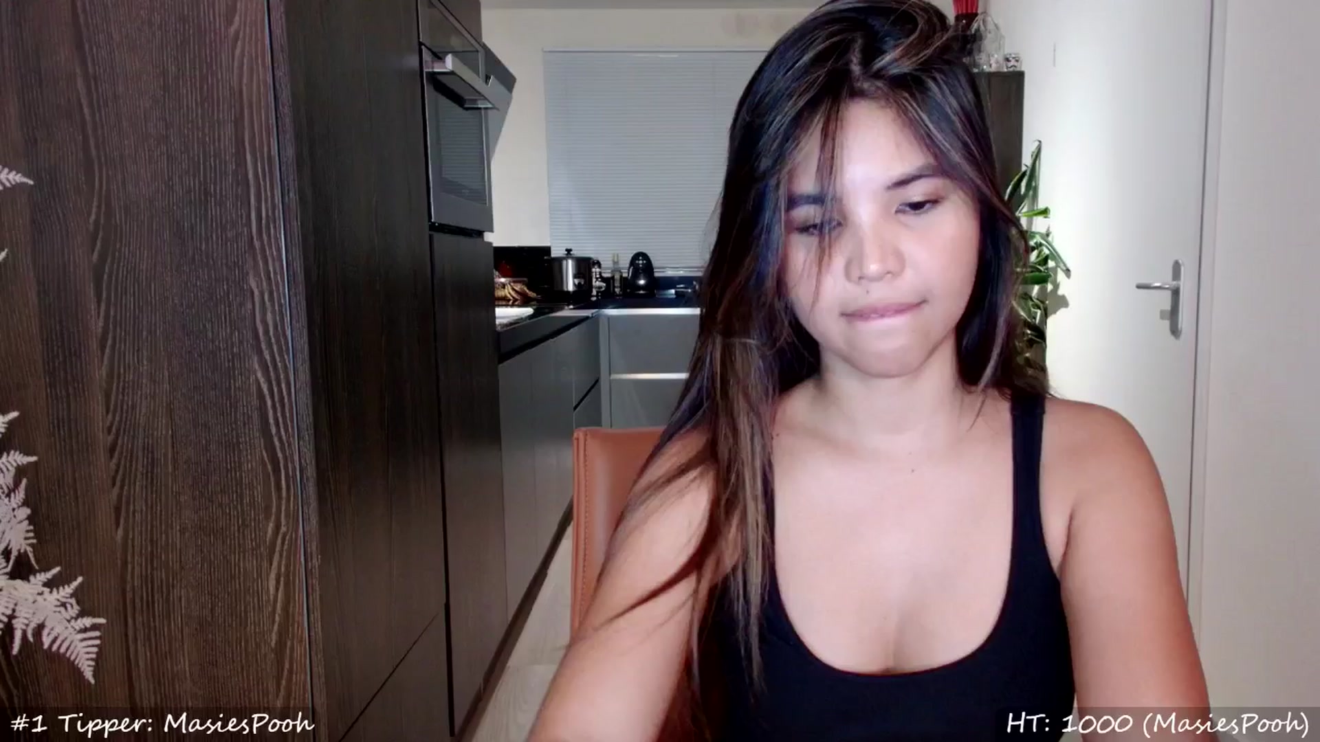 Gallery image thumbnail from MissMasie's myfreecams stream on, 08/09/2024, 23:36 image 4 of 20