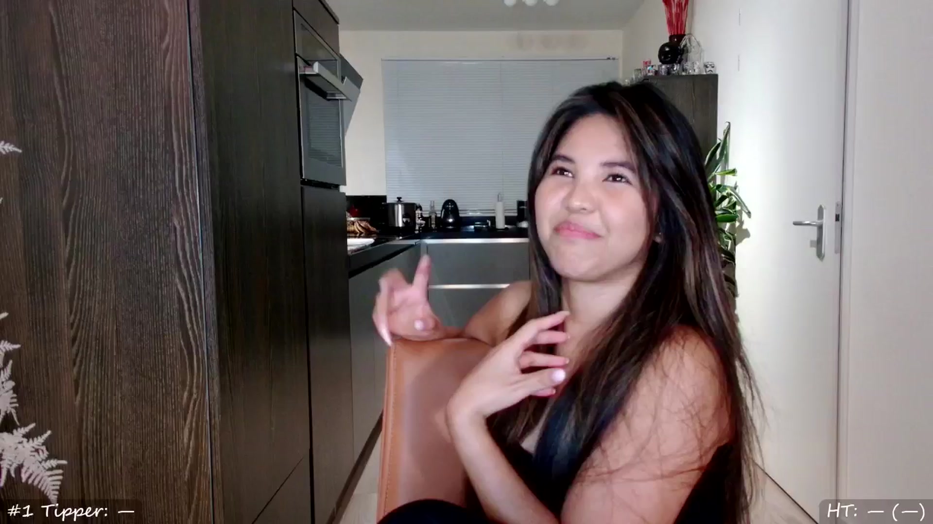 Gallery image thumbnail from MissMasie's myfreecams stream on, 08/09/2024, 23:36 image 1 of 20