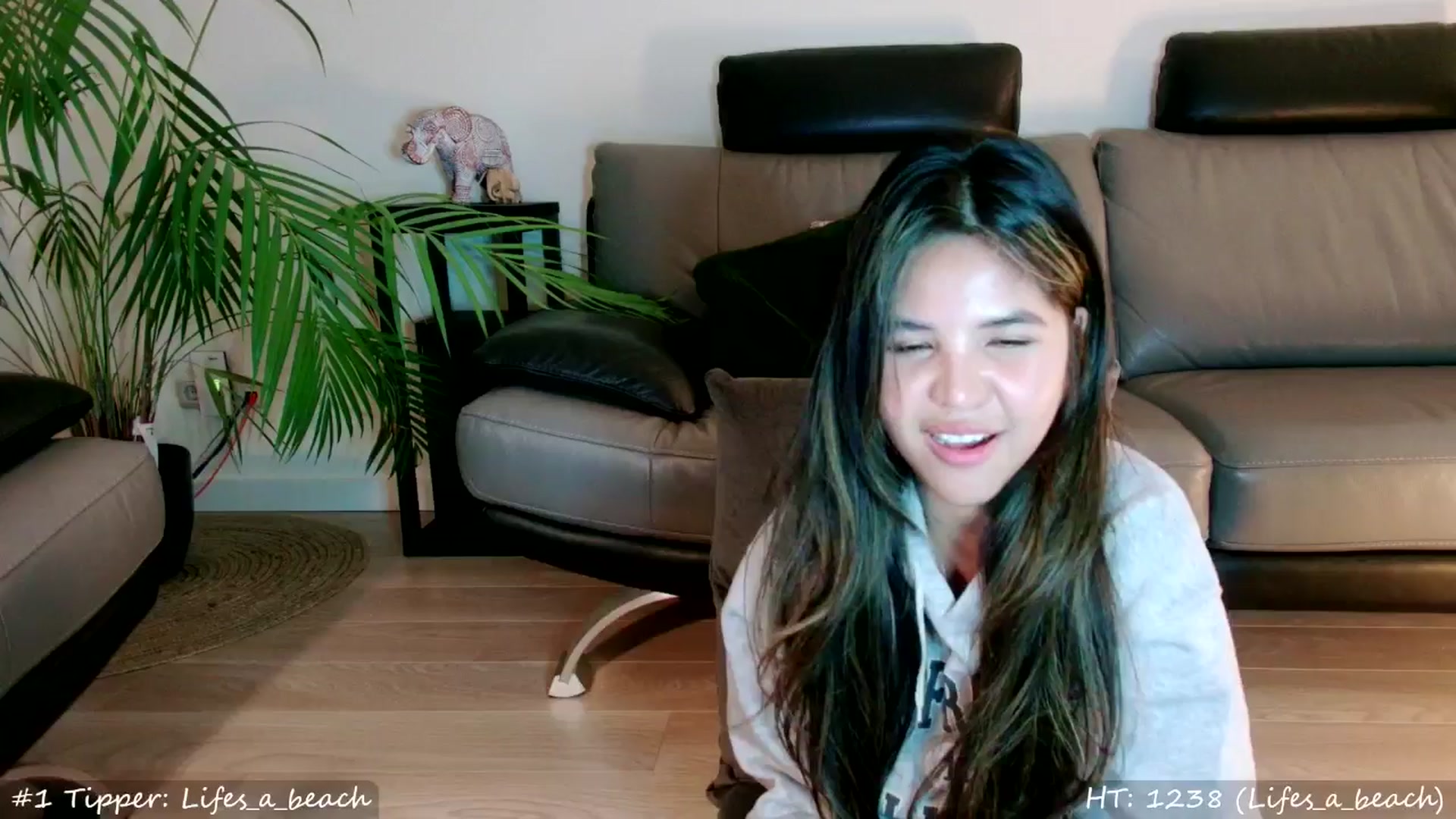 Gallery image thumbnail from MissMasie's myfreecams stream on, 09/27/2024, 23:44 image 7 of 20