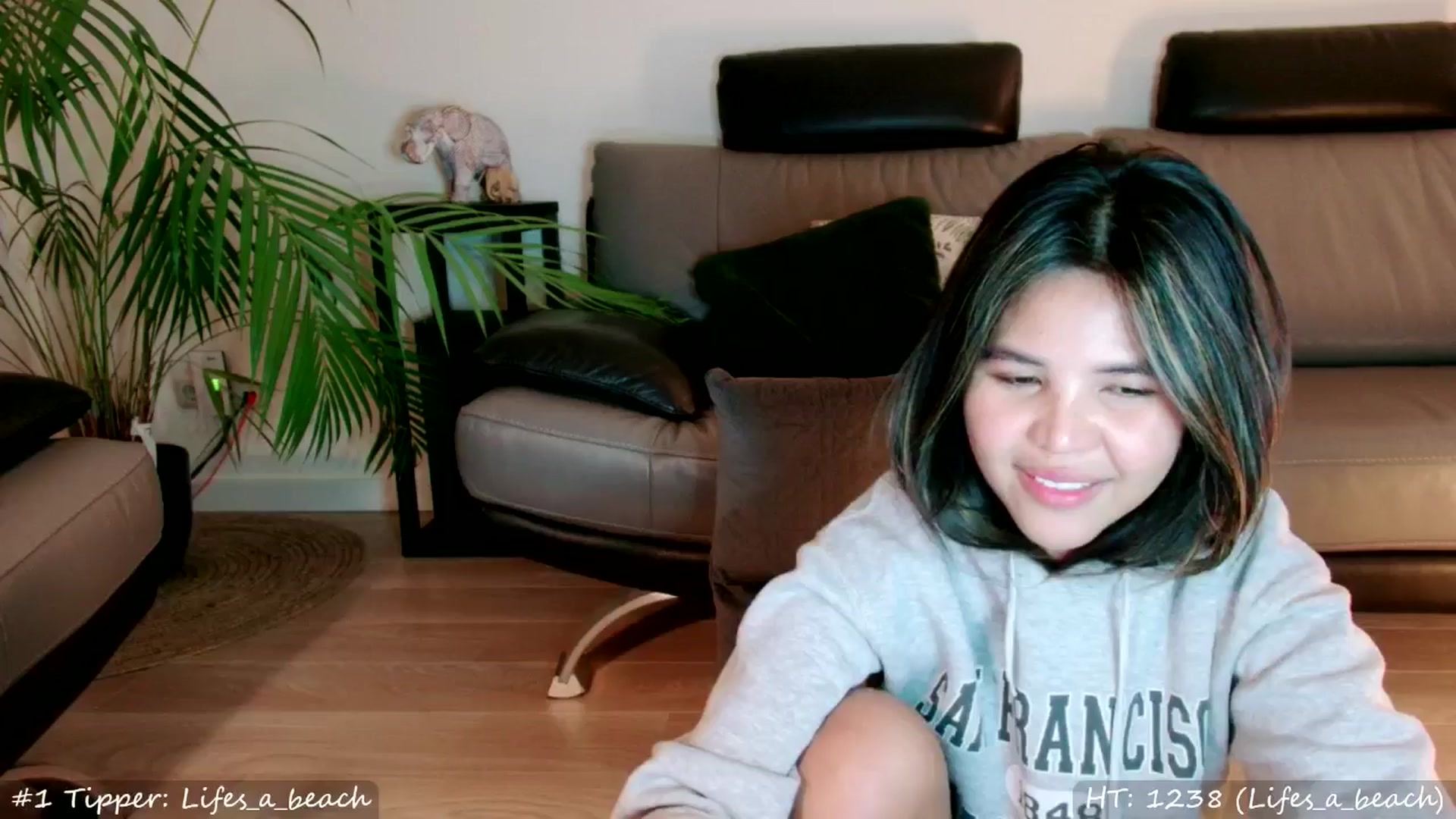 Gallery image thumbnail from MissMasie's myfreecams stream on, 09/27/2024, 23:44 image 6 of 20