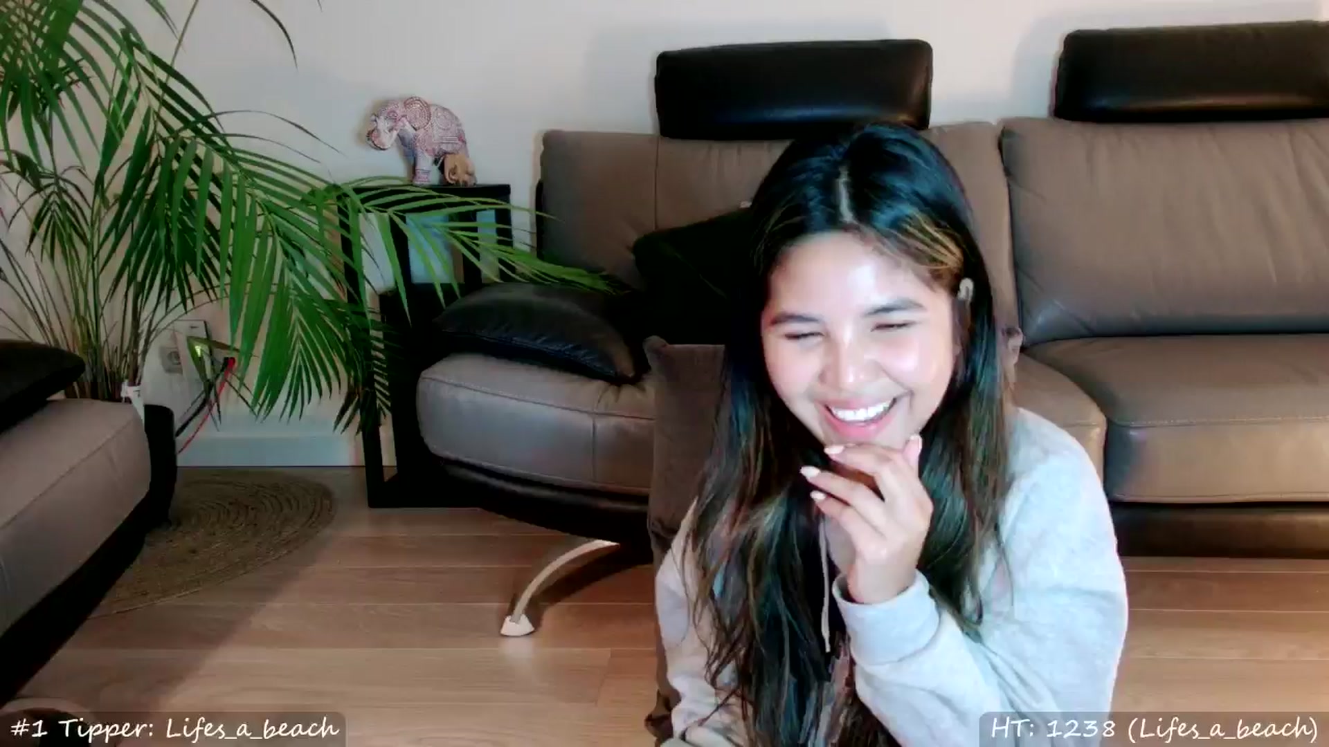 Gallery image thumbnail from MissMasie's myfreecams stream on, 09/27/2024, 23:44 image 10 of 20