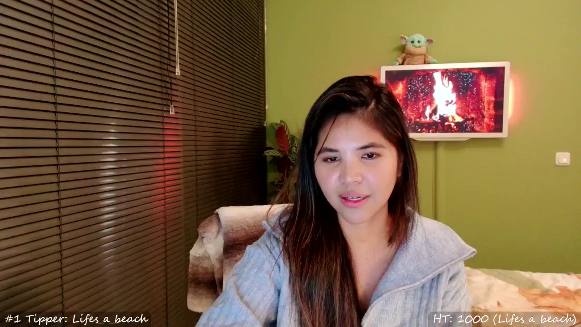 Gallery image thumbnail from MissMasie's myfreecams stream on, 11/16/2024, 24:13 image 10 of 20