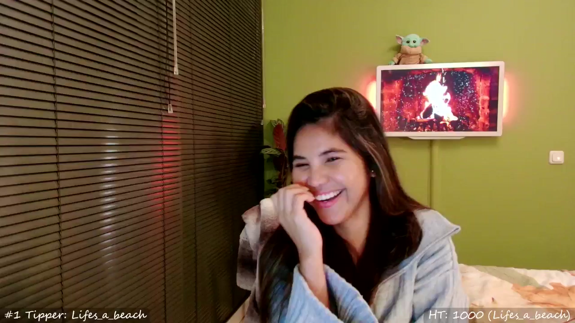 Gallery image thumbnail from MissMasie's myfreecams stream on, 11/16/2024, 24:13 image 11 of 20
