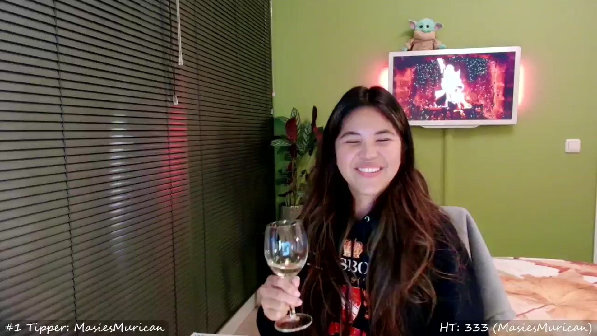 Gallery image thumbnail from MissMasie's myfreecams stream on, 11/17/2024, 23:07 image 8 of 20
