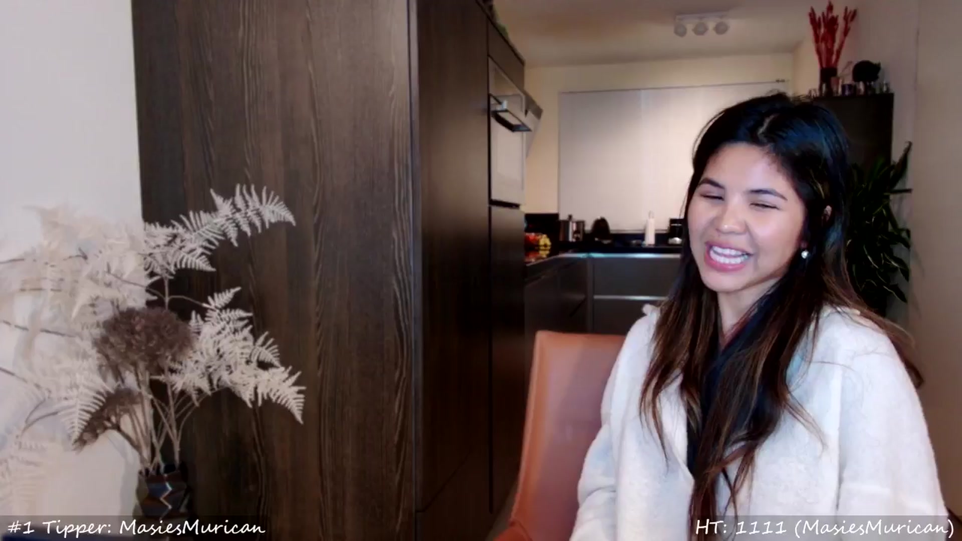 Gallery image thumbnail from MissMasie's myfreecams stream on, 02/02/2025, 24:08 image 18 of 20