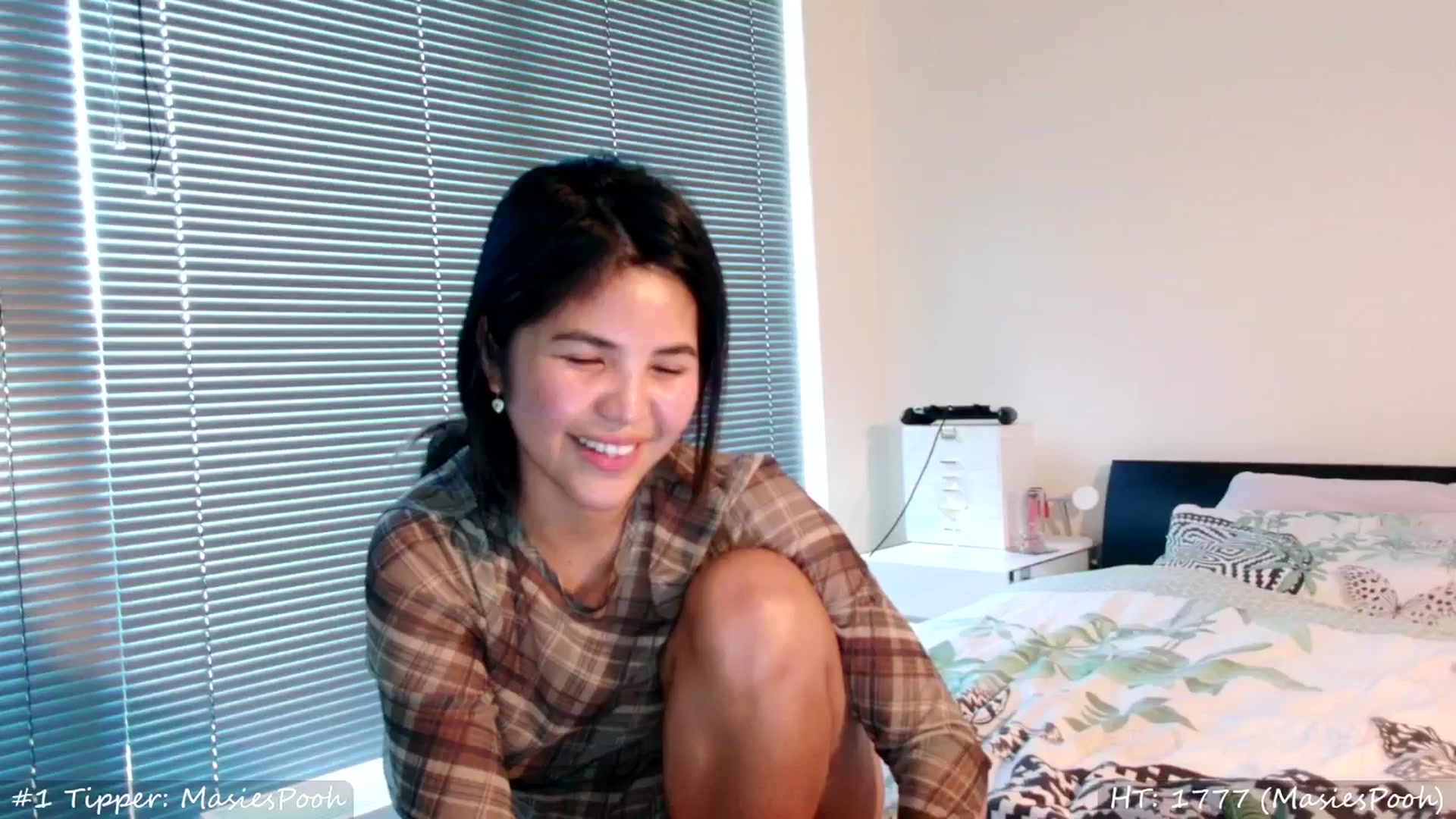 Gallery image thumbnail from MissMasie's myfreecams stream on, 02/06/2025, 16:06 image 14 of 20