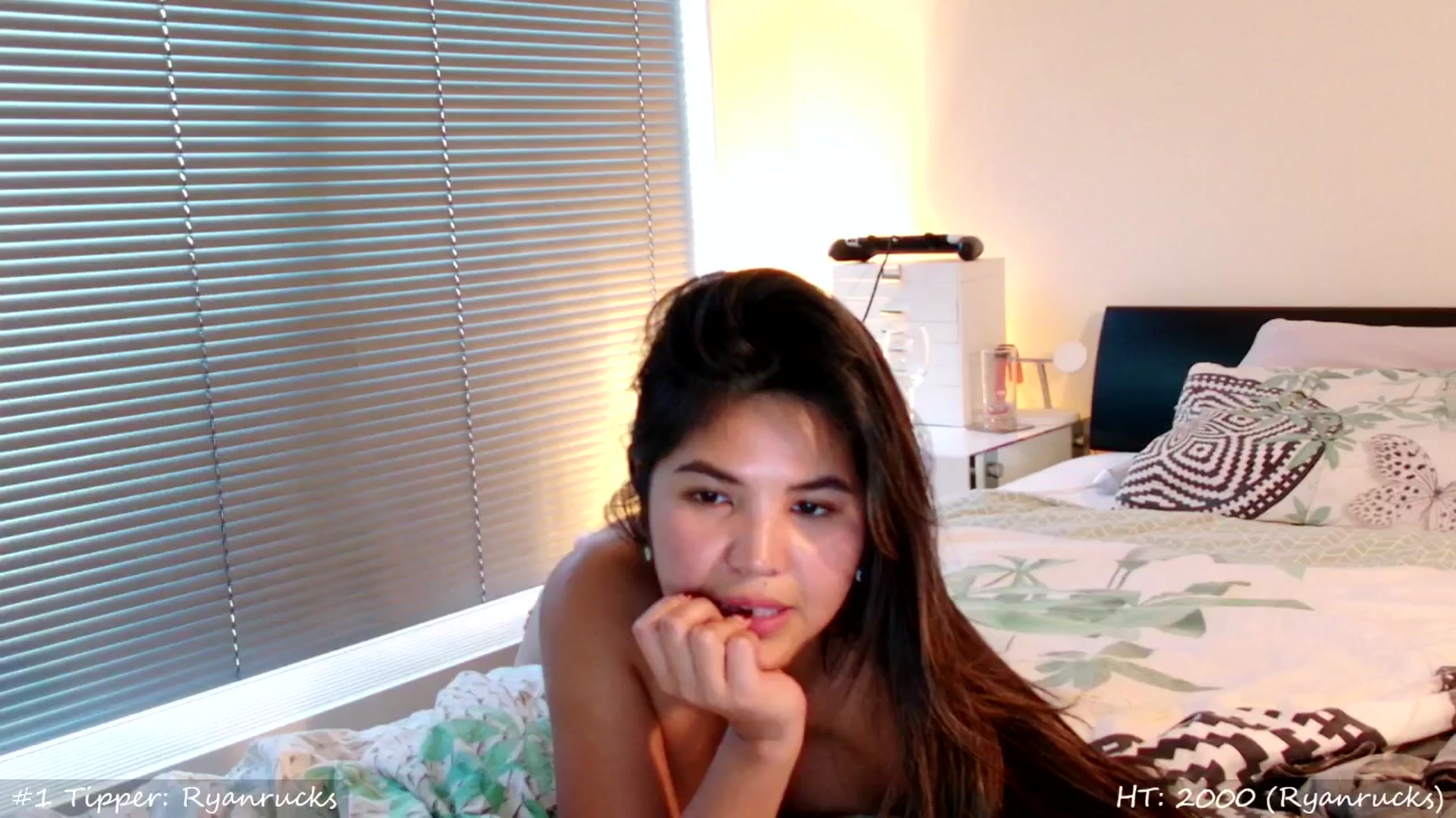 Gallery image thumbnail from MissMasie's myfreecams stream on, 02/06/2025, 16:06 image 17 of 20