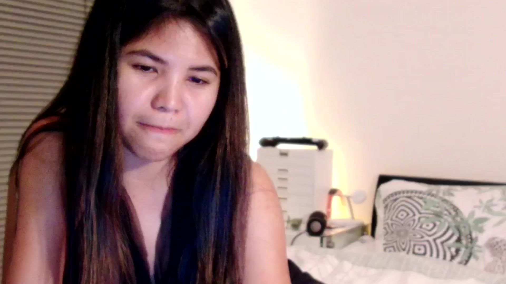 Gallery image thumbnail from MissMasie's myfreecams stream on, 02/08/2025, 24:13 image 3 of 20