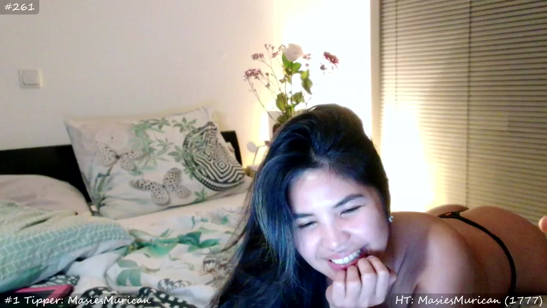Gallery image thumbnail from MissMasie's myfreecams stream on, 02/15/2025, 24:55 image 15 of 20
