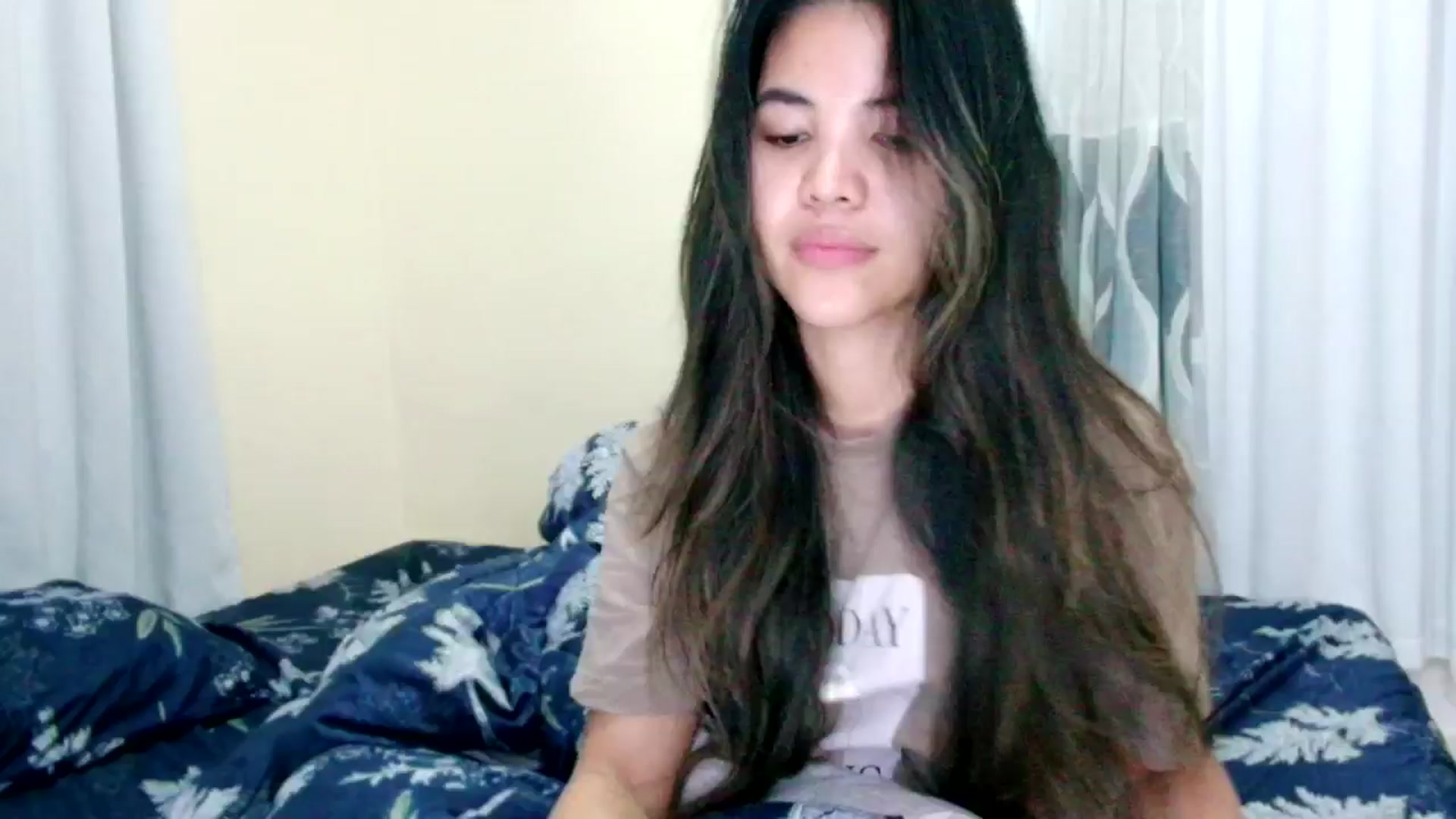 Gallery image thumbnail from MissMasie's myfreecams stream on, 03/24/2025, 24:00 image 17 of 20