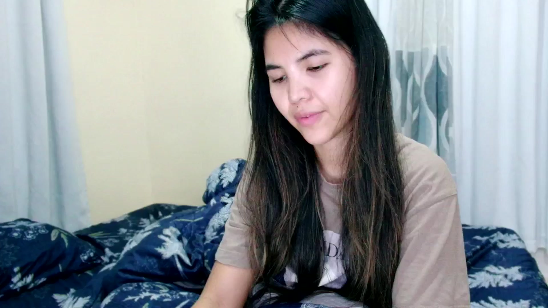 Gallery image thumbnail from MissMasie's myfreecams stream on, 03/24/2025, 24:00 image 12 of 20