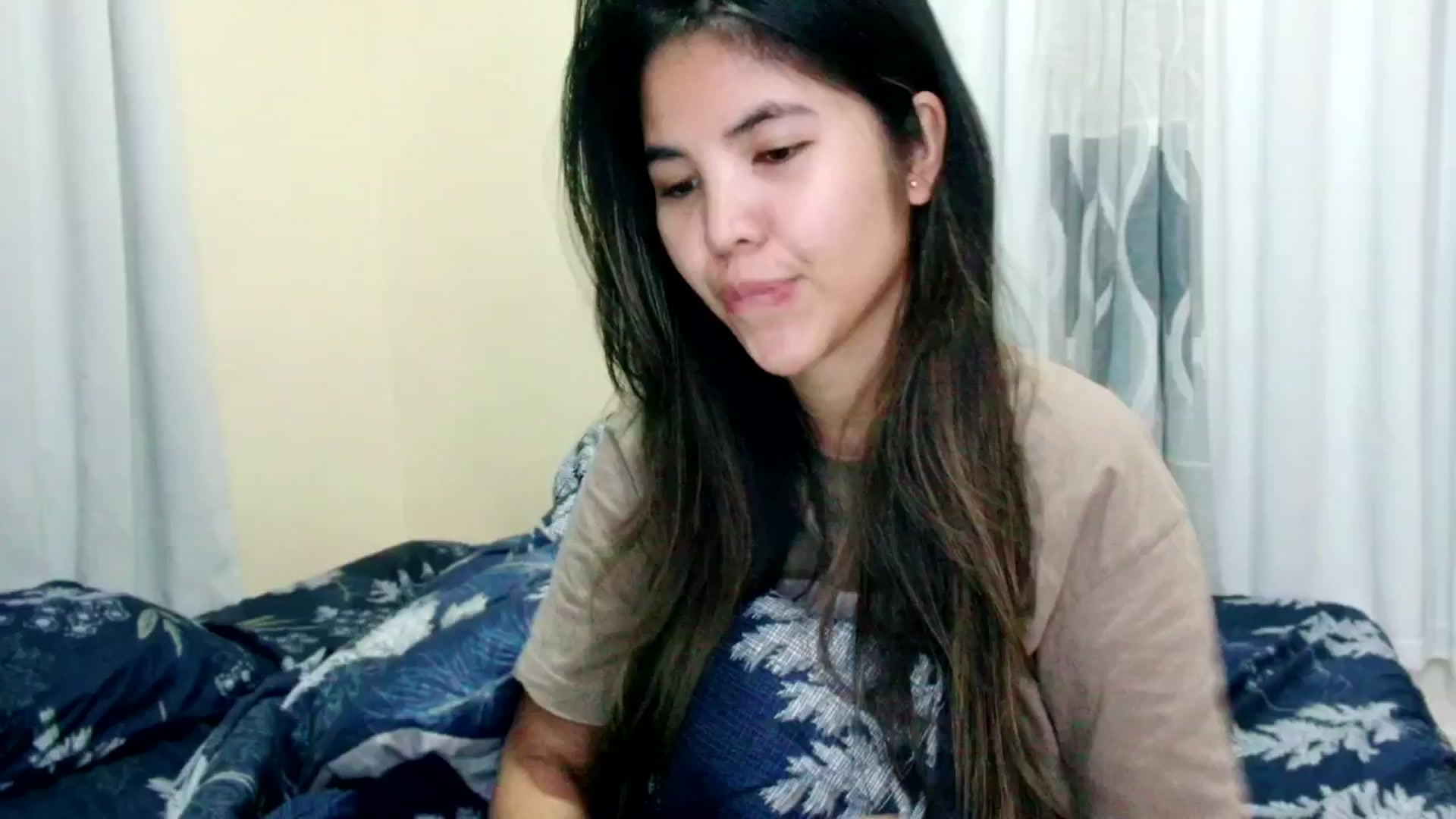 Gallery image thumbnail from MissMasie's myfreecams stream on, 03/24/2025, 24:00 image 1 of 20
