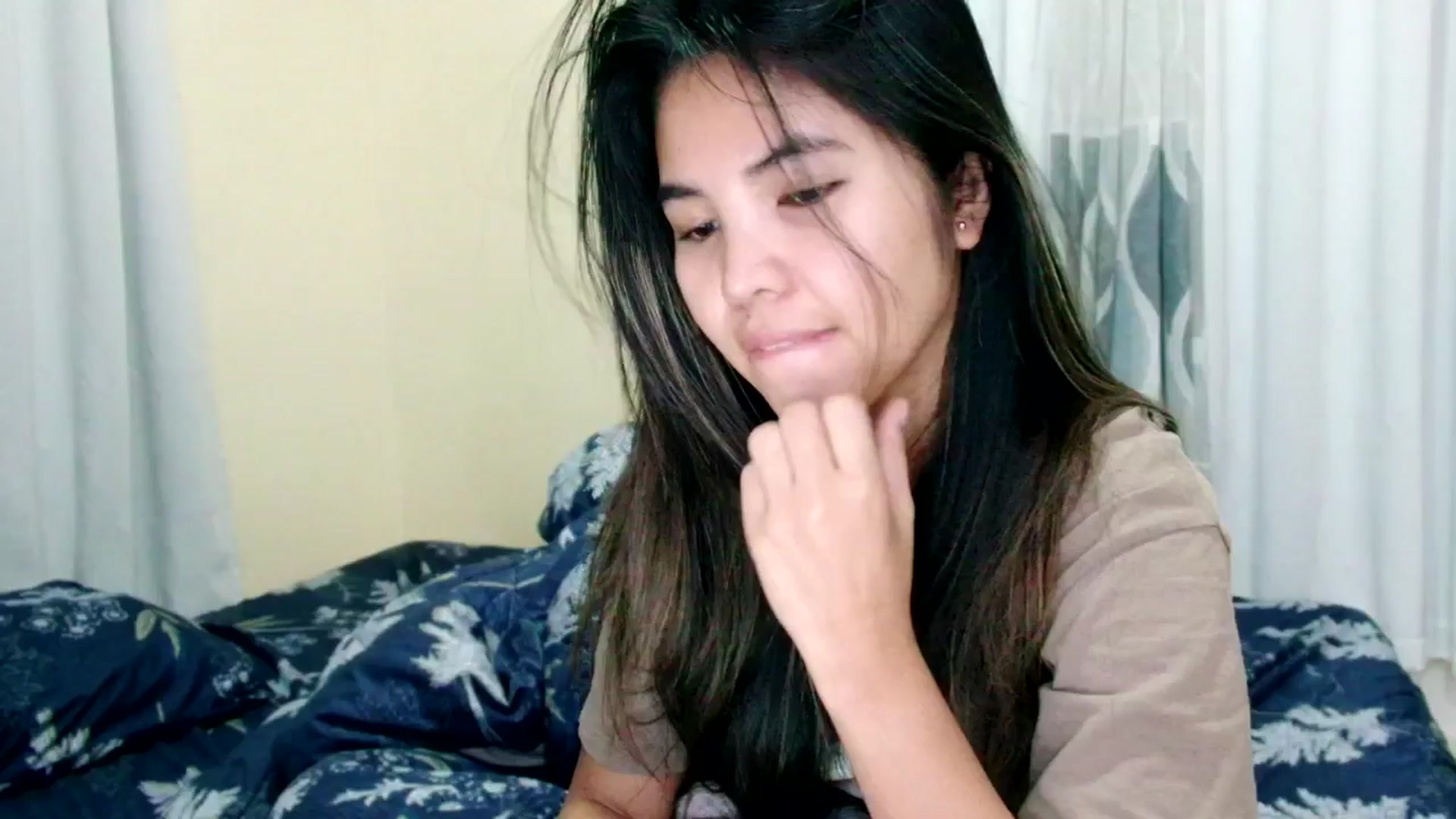 Gallery image thumbnail from MissMasie's myfreecams stream on, 03/24/2025, 24:00 image 13 of 20