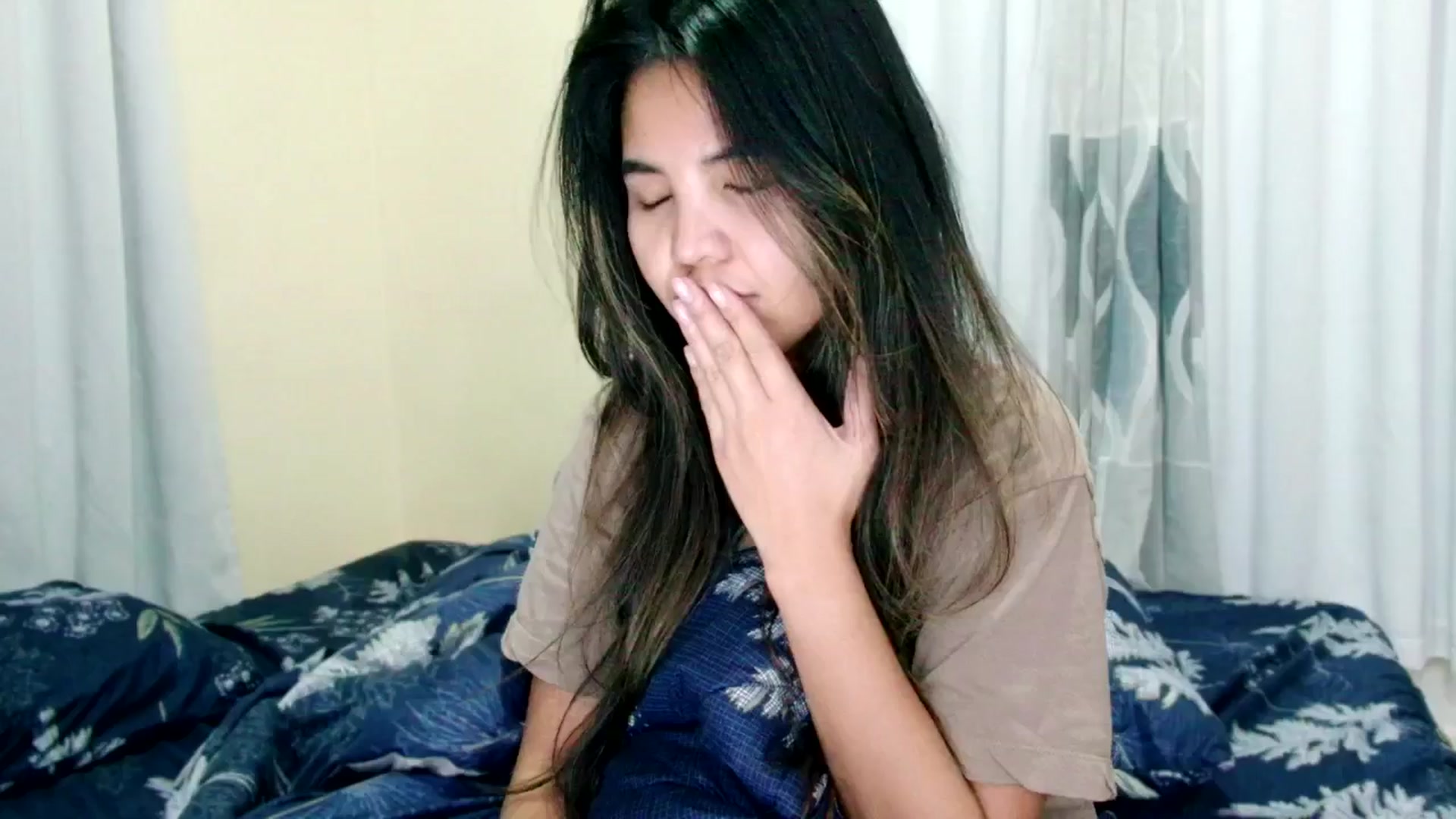 Gallery image thumbnail from MissMasie's myfreecams stream on, 03/24/2025, 24:00 image 5 of 20