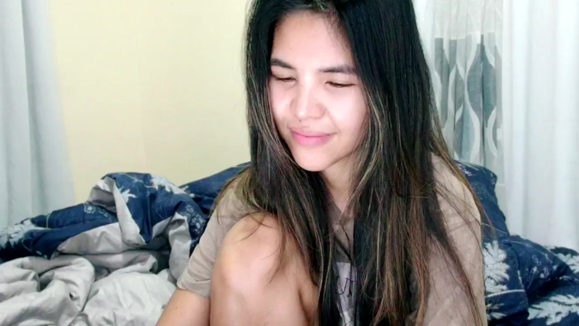 Gallery image thumbnail from MissMasie's myfreecams stream on, 03/24/2025, 01:05 image 2 of 20