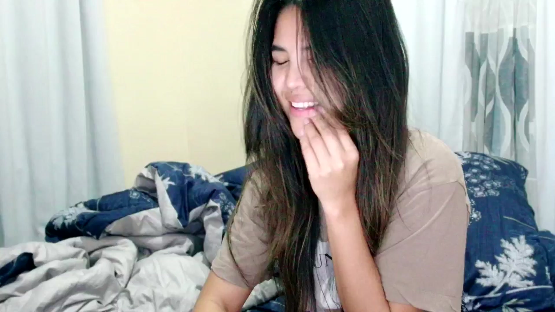Gallery image thumbnail from MissMasie's myfreecams stream on, 03/24/2025, 01:05 image 6 of 20
