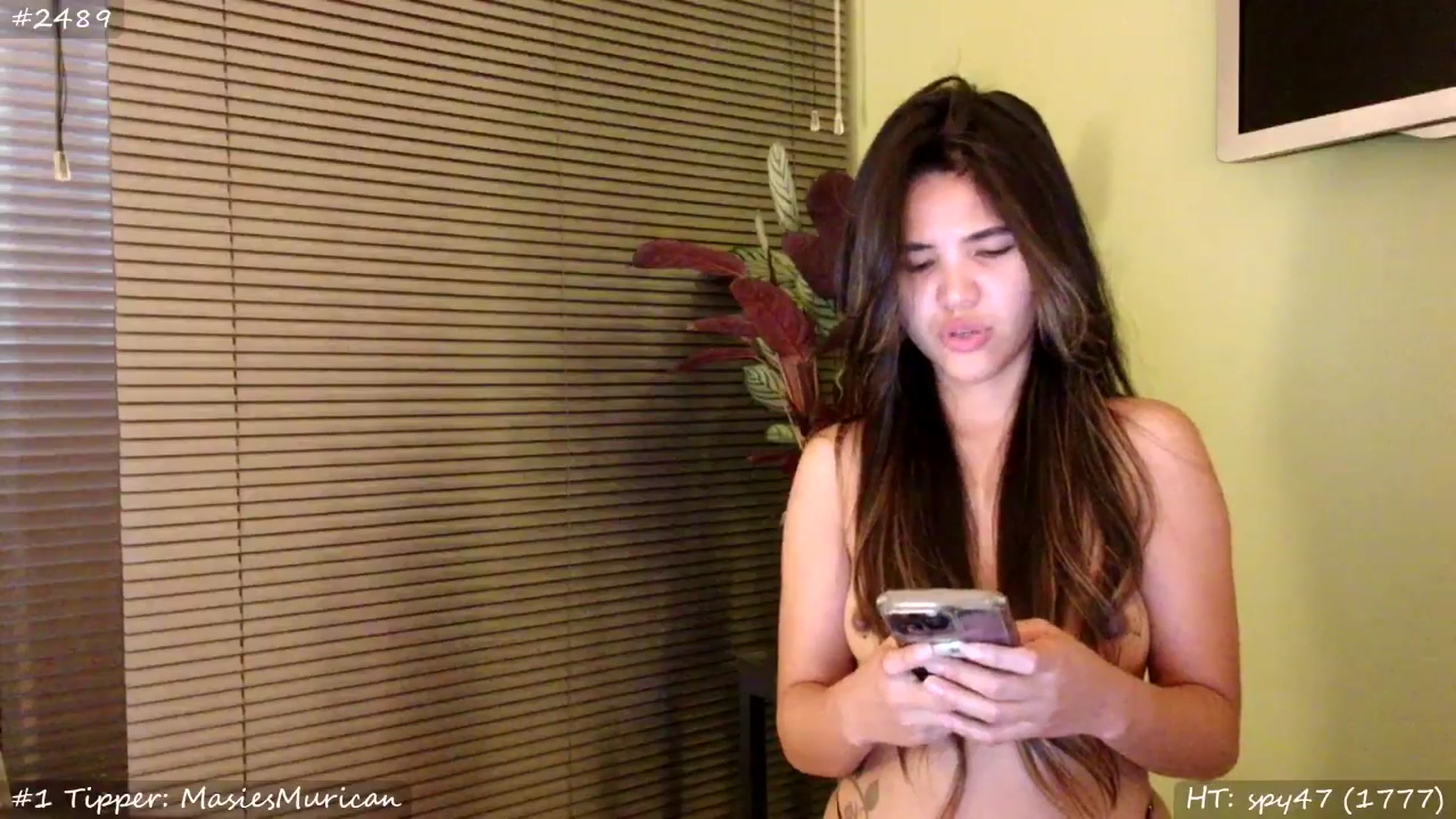 Gallery image thumbnail from MissMasie's myfreecams stream on, 06/20/2025, 23:46 image 11 of 20