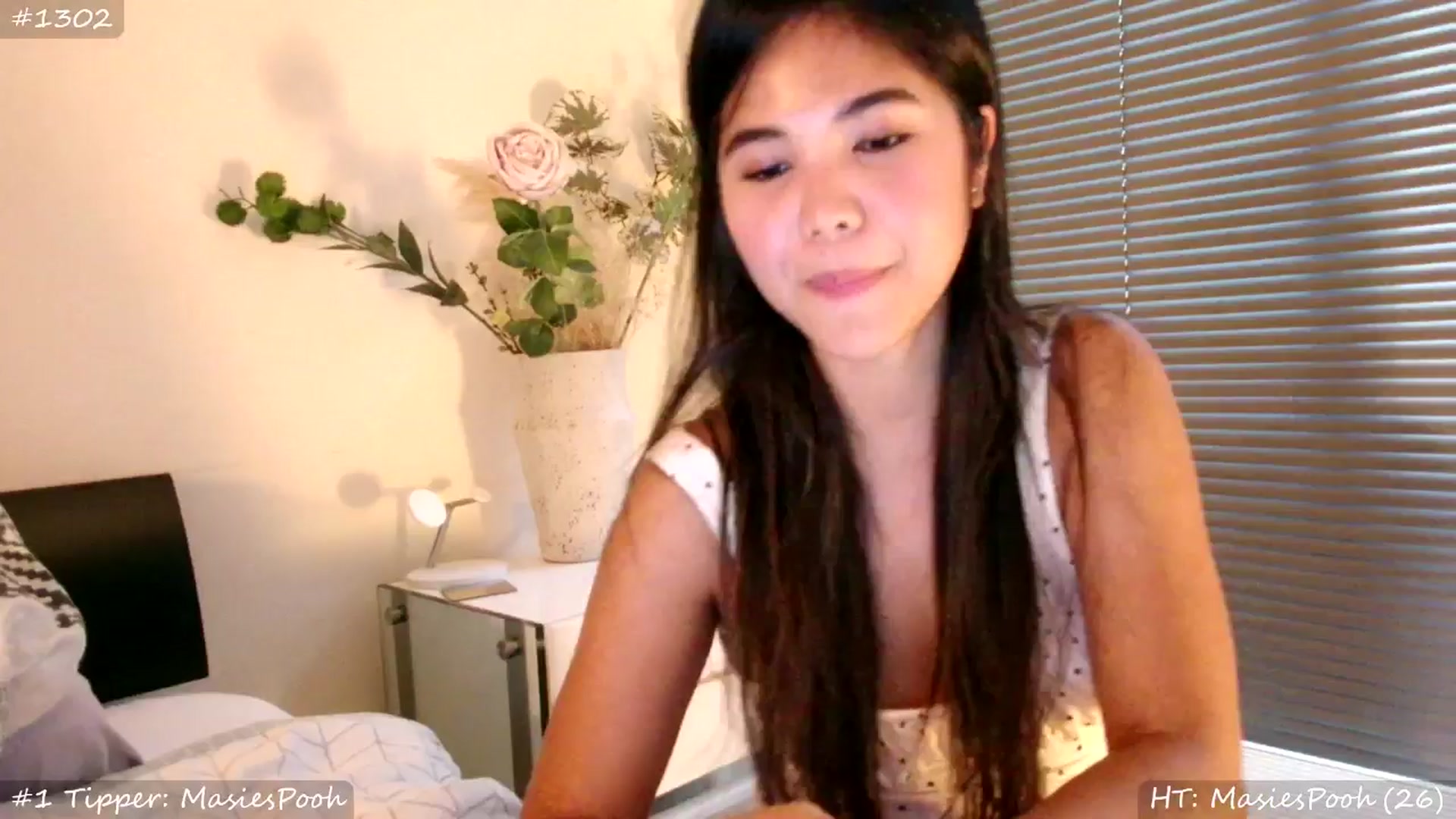 Gallery image thumbnail from MissMasie's myfreecams stream on, 06/26/2025, 19:15 image 18 of 20