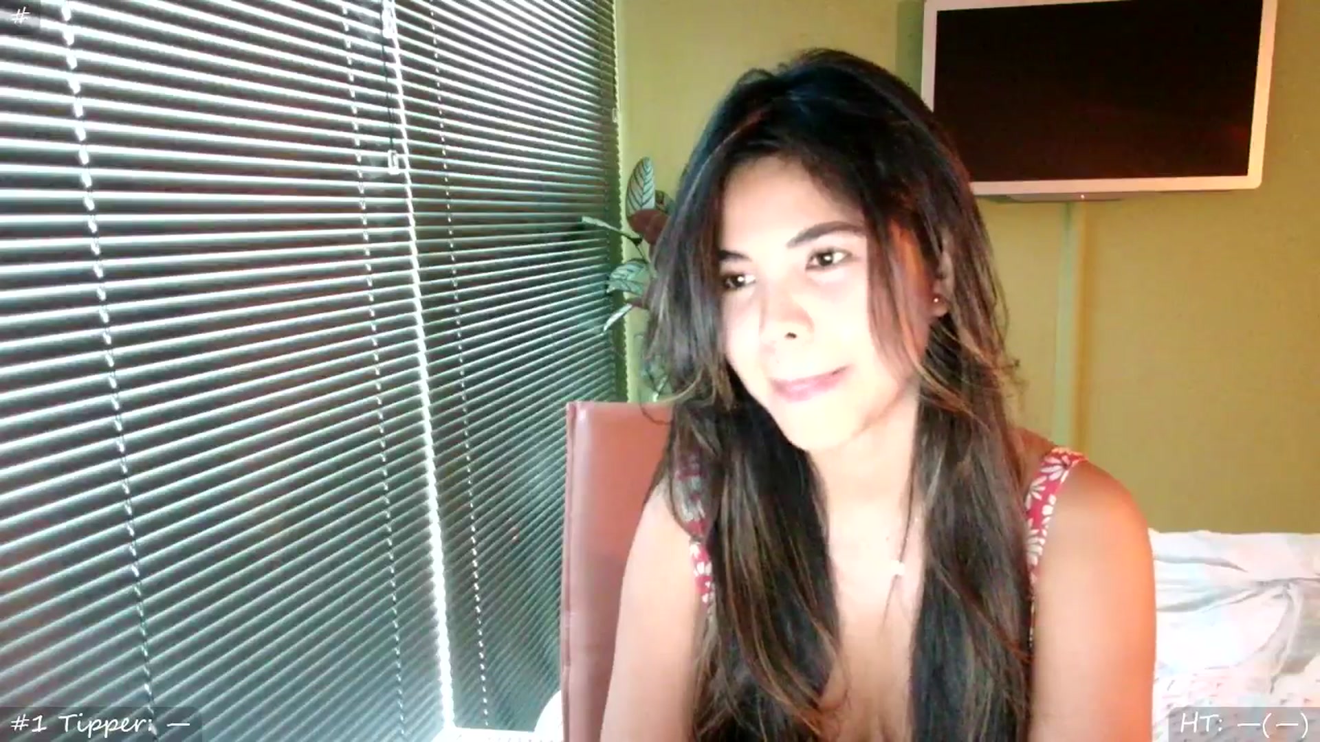 Gallery image thumbnail from MissMasie's myfreecams stream on, 07/04/2025, 19:27 image 6 of 20