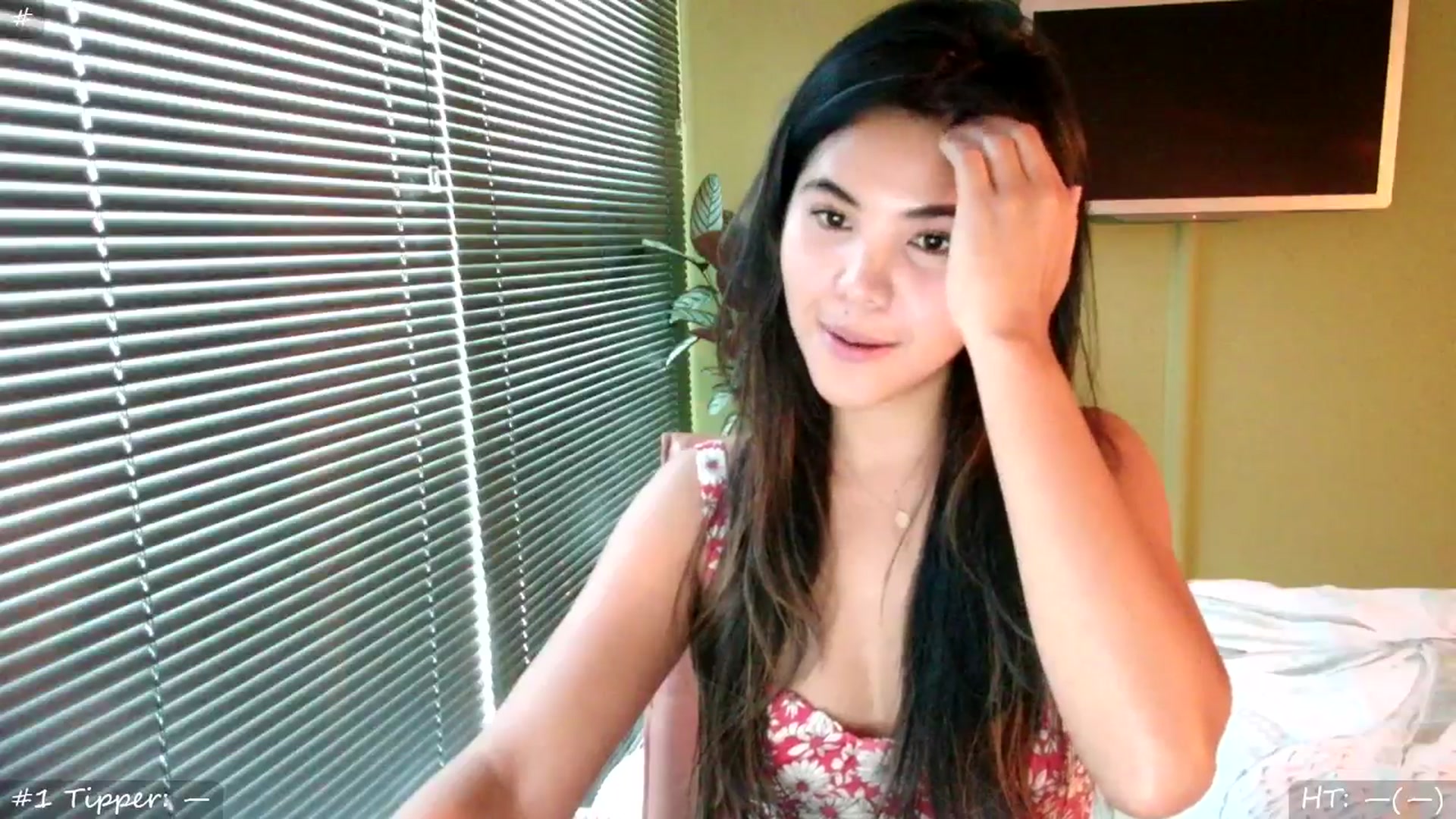 Gallery image thumbnail from MissMasie's myfreecams stream on, 07/04/2025, 19:27 image 5 of 20
