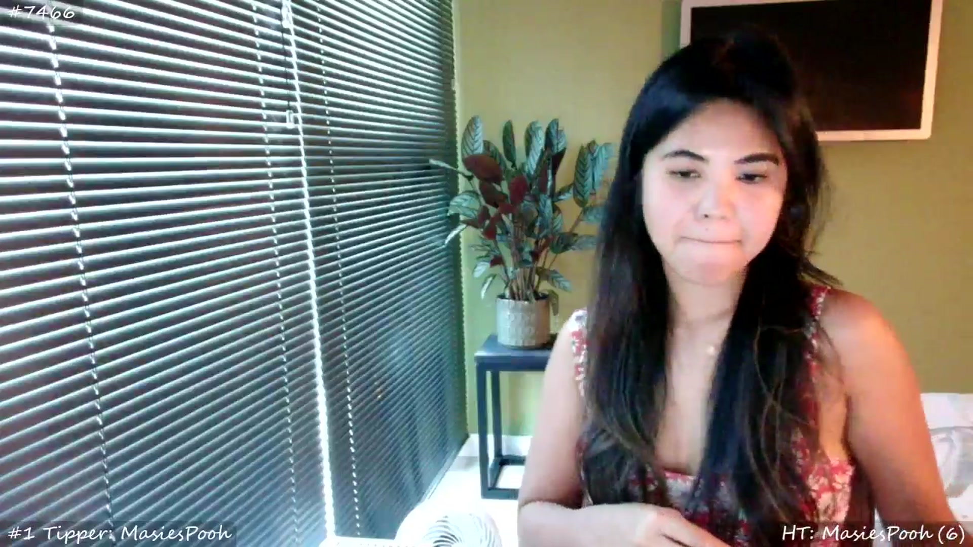 Gallery image thumbnail from MissMasie's myfreecams stream on, 07/04/2025, 19:27 image 15 of 20