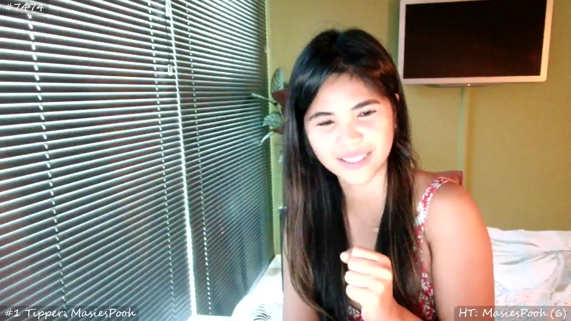 Gallery image thumbnail from MissMasie's myfreecams stream on, 07/04/2025, 19:27 image 13 of 20