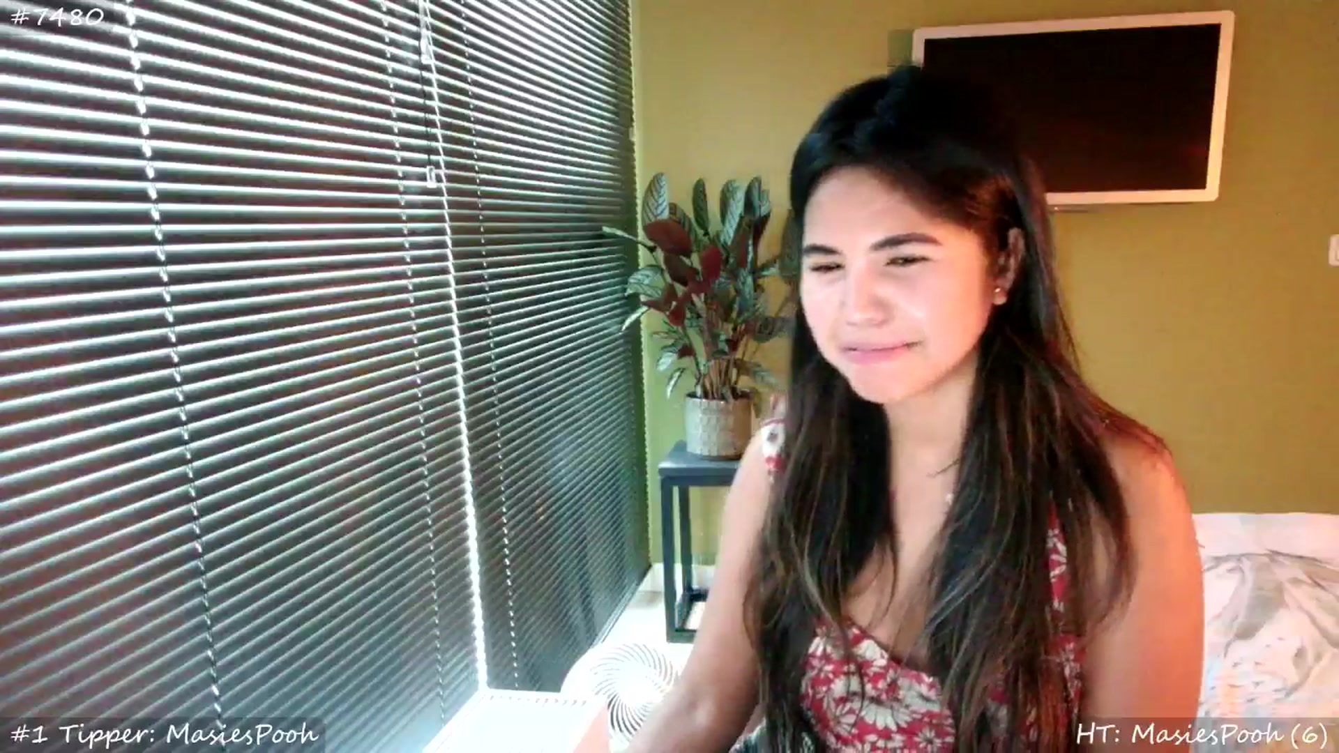 Gallery image thumbnail from MissMasie's myfreecams stream on, 07/04/2025, 19:27 image 18 of 20