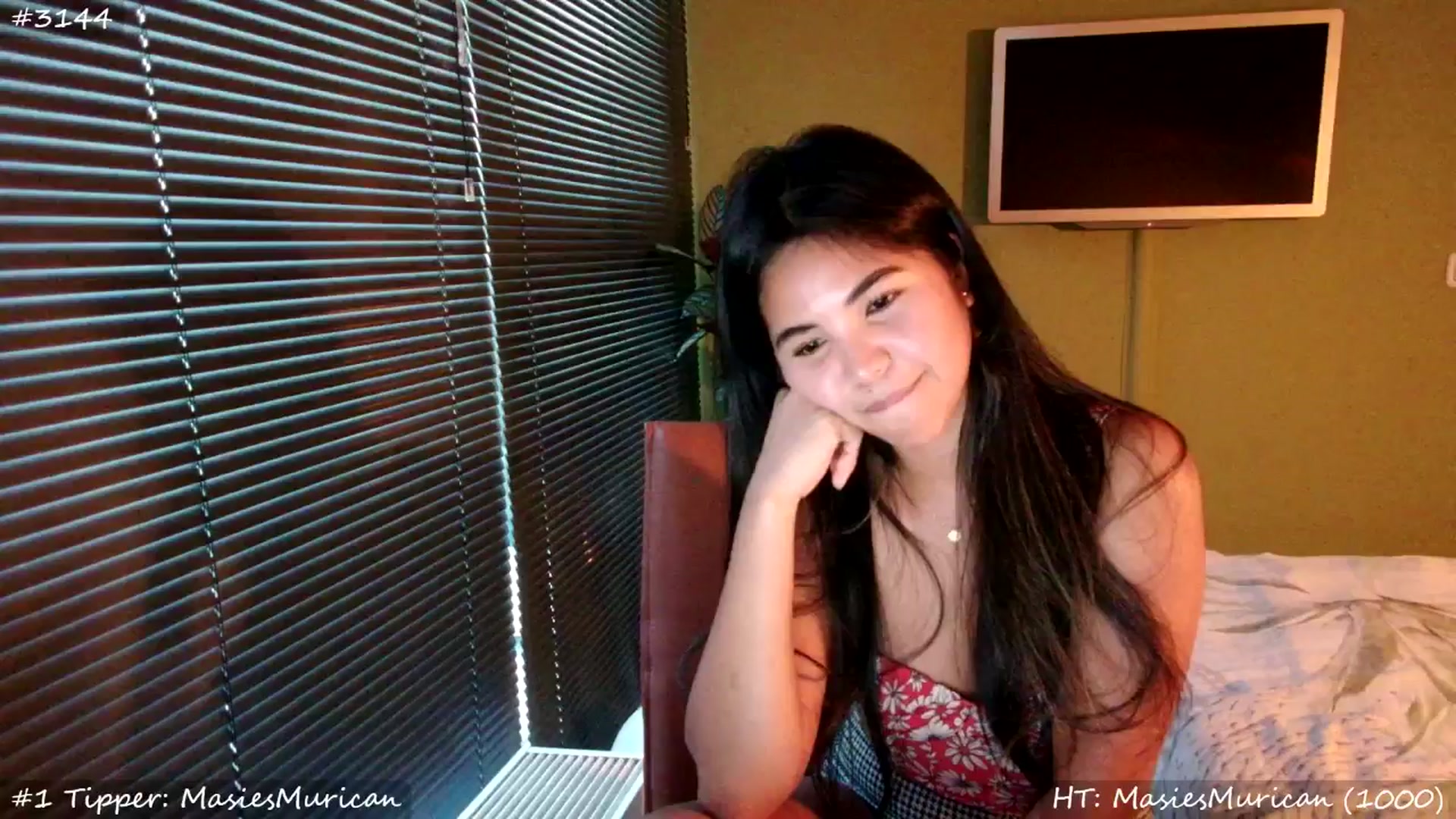 Gallery image thumbnail from MissMasie's myfreecams stream on, 07/04/2025, 21:03 image 7 of 20