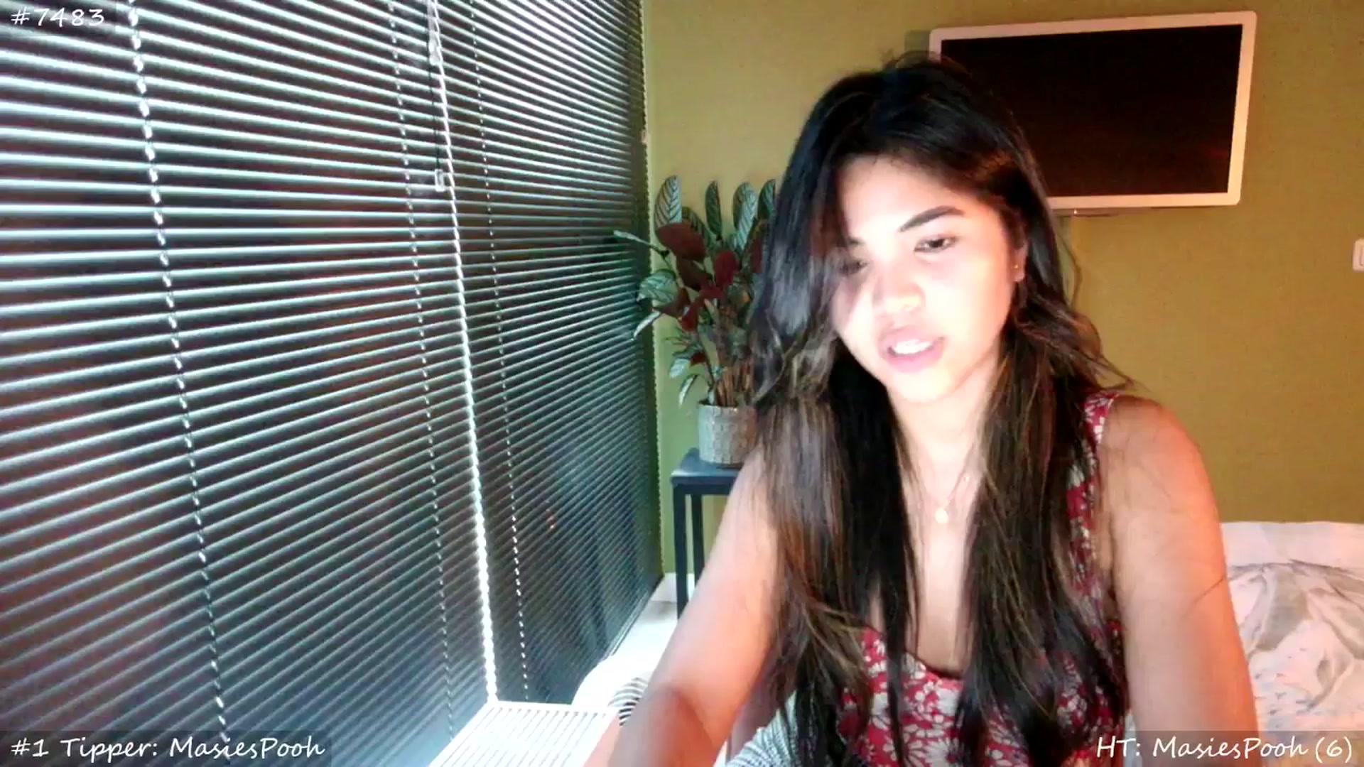 Gallery image thumbnail from MissMasie's myfreecams stream on, 07/04/2025, 21:03 image 2 of 20