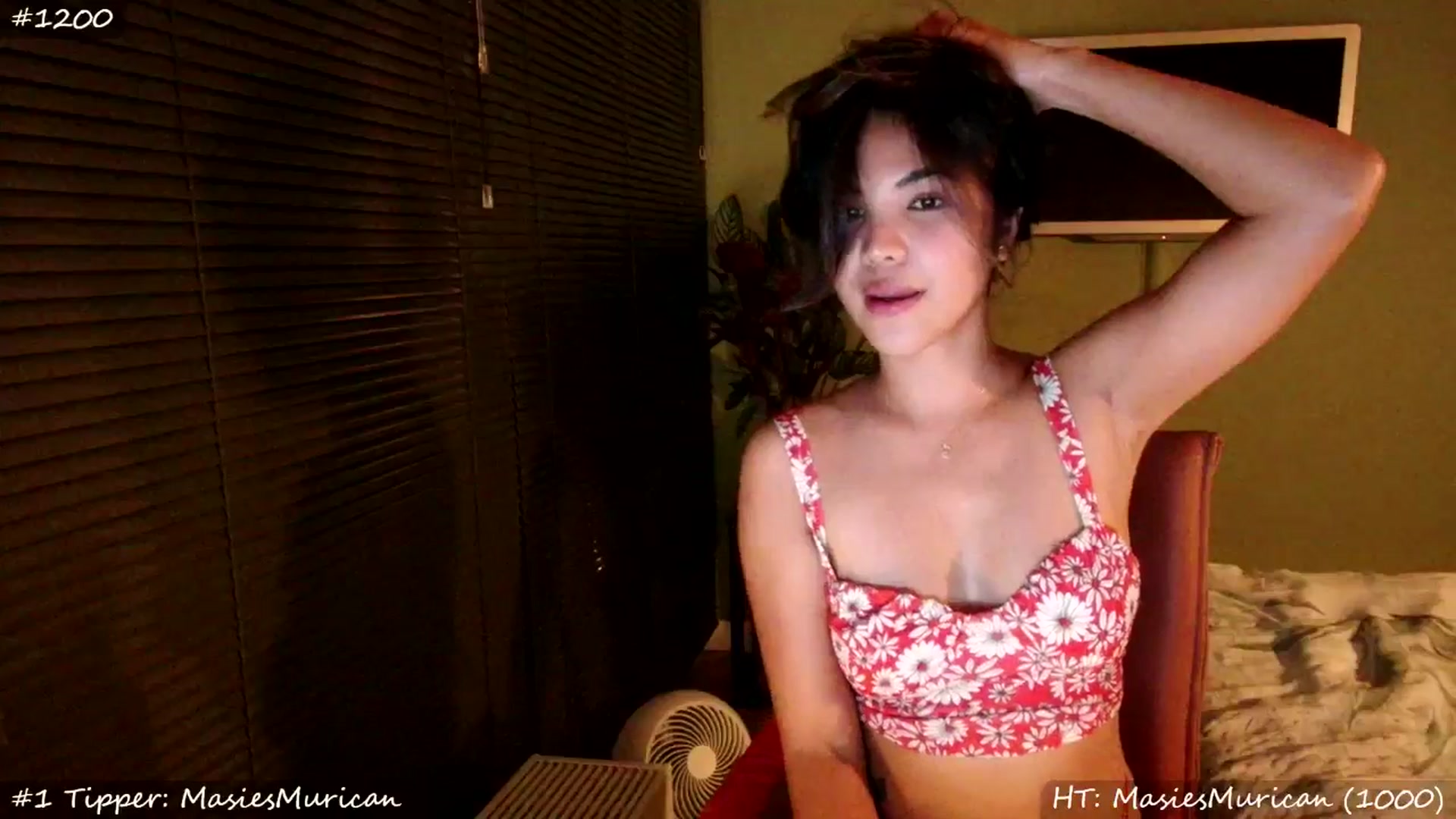 Gallery image thumbnail from MissMasie's myfreecams stream on, 07/04/2025, 23:28 image 9 of 20