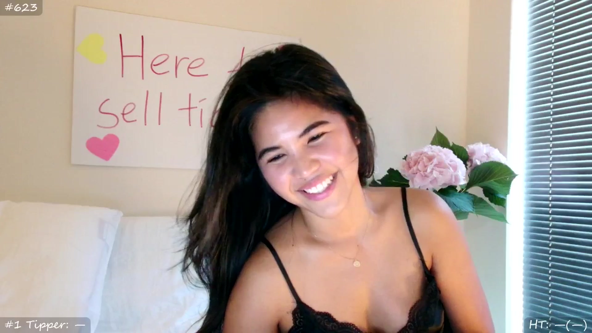 Gallery image thumbnail from MissMasie's myfreecams stream on, 07/16/2025, 20:00 image 6 of 20