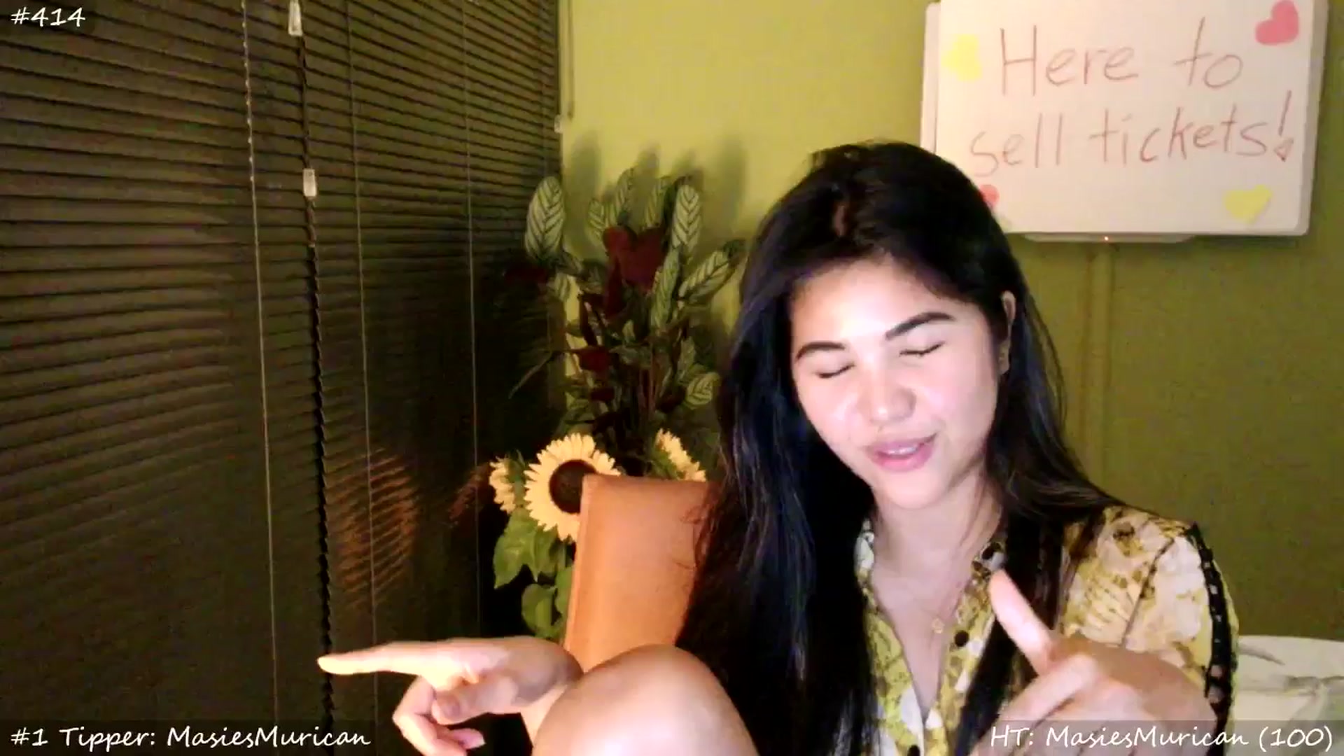 Gallery image thumbnail from MissMasie's myfreecams stream on, 07/19/2025, 22:07 image 10 of 20
