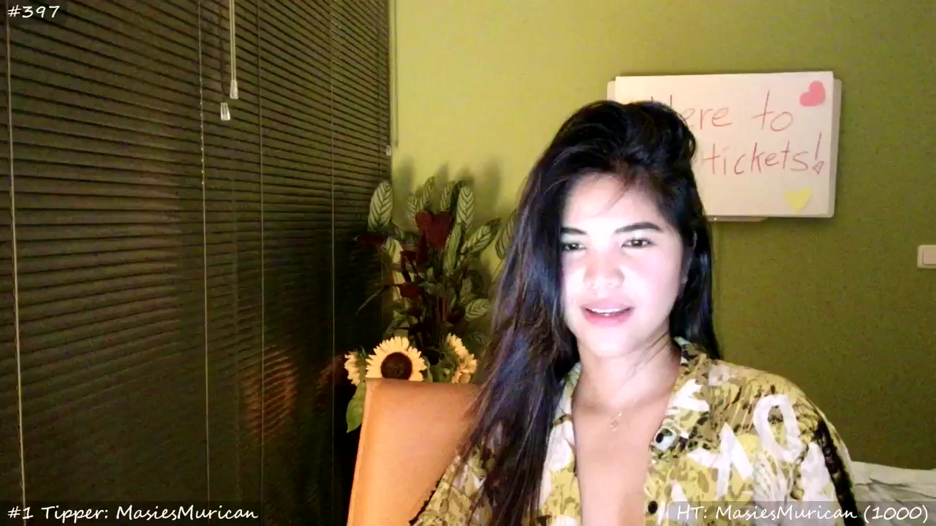 Gallery image thumbnail from MissMasie's myfreecams stream on, 07/20/2025, 24:29 image 9 of 20