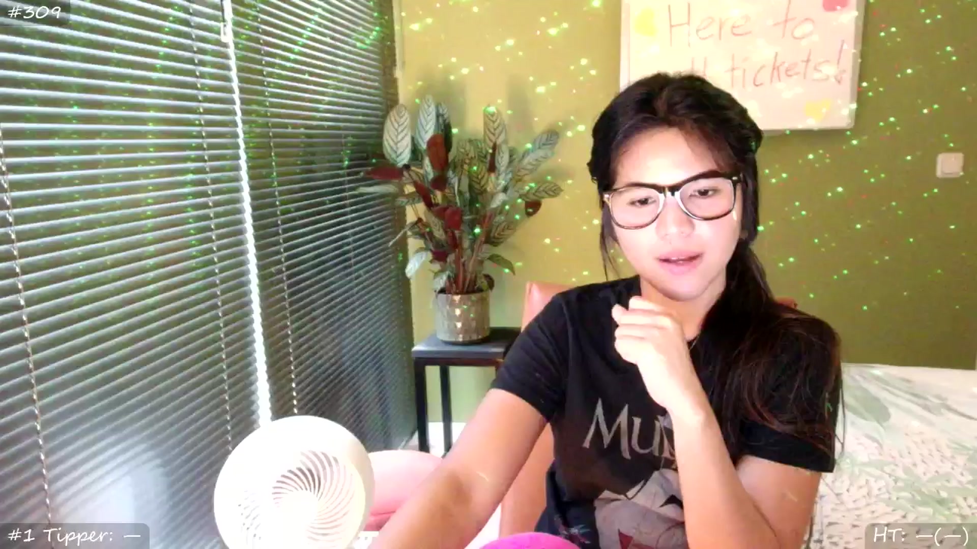 Gallery image thumbnail from MissMasie's myfreecams stream on, 07/21/2025, 19:53 image 4 of 20