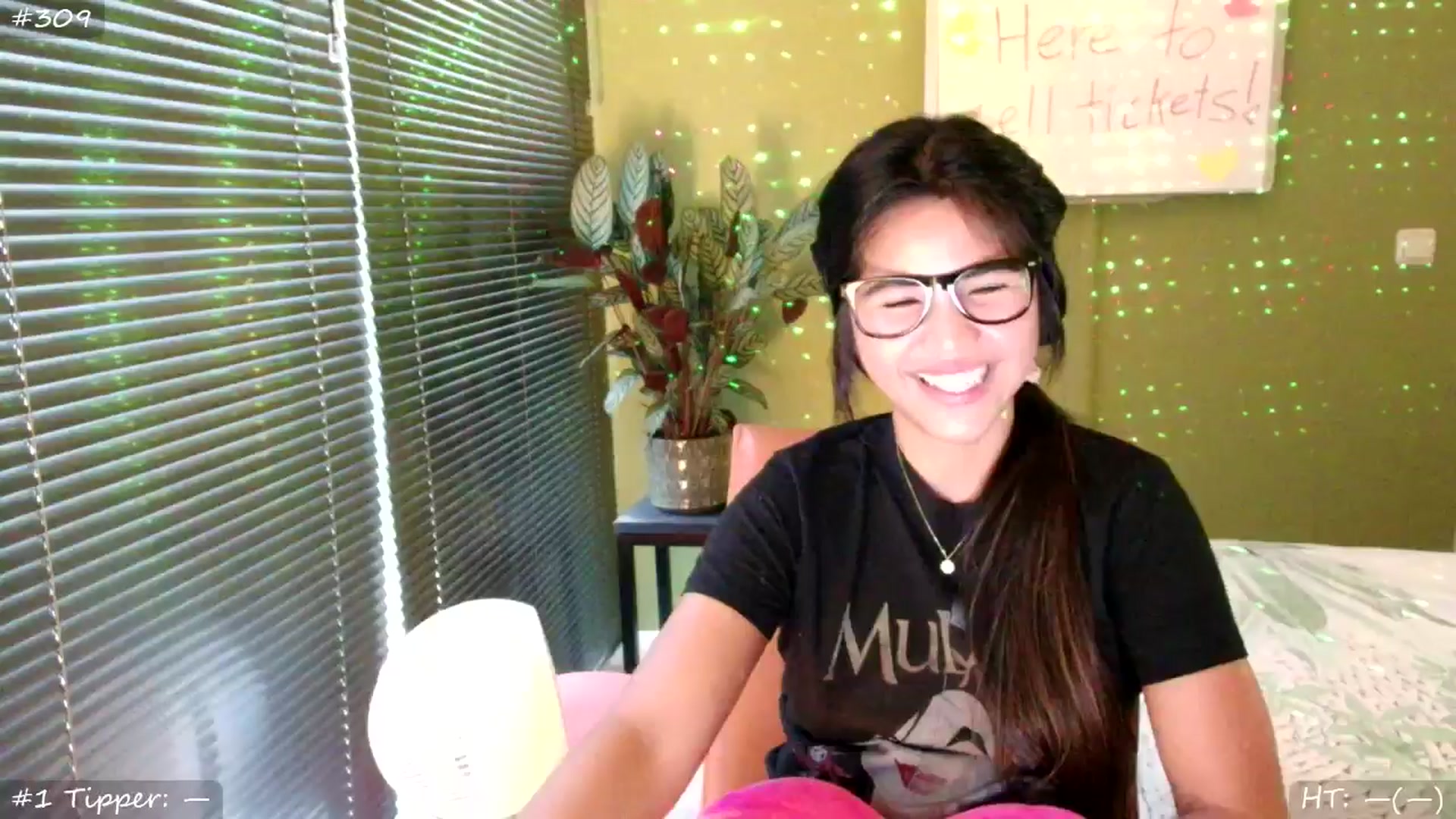Gallery image thumbnail from MissMasie's myfreecams stream on, 07/21/2025, 19:53 image 5 of 20
